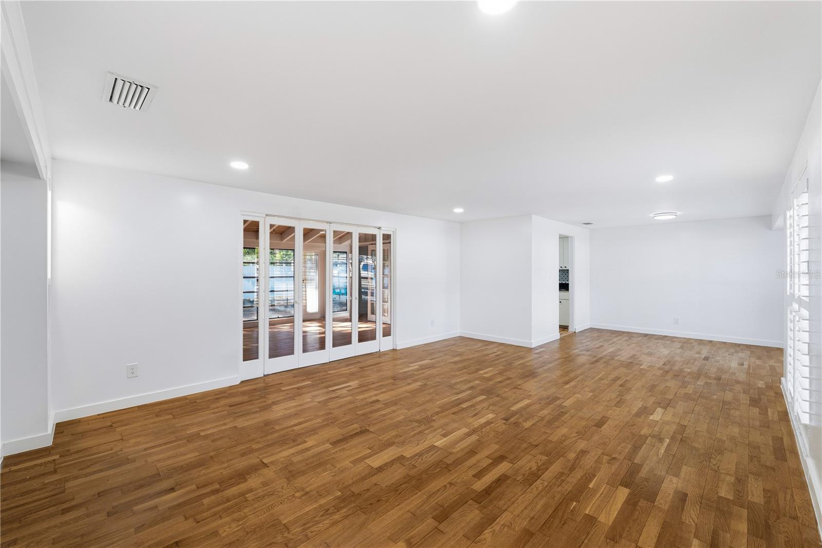 NORTHROP TERRACE - Residential