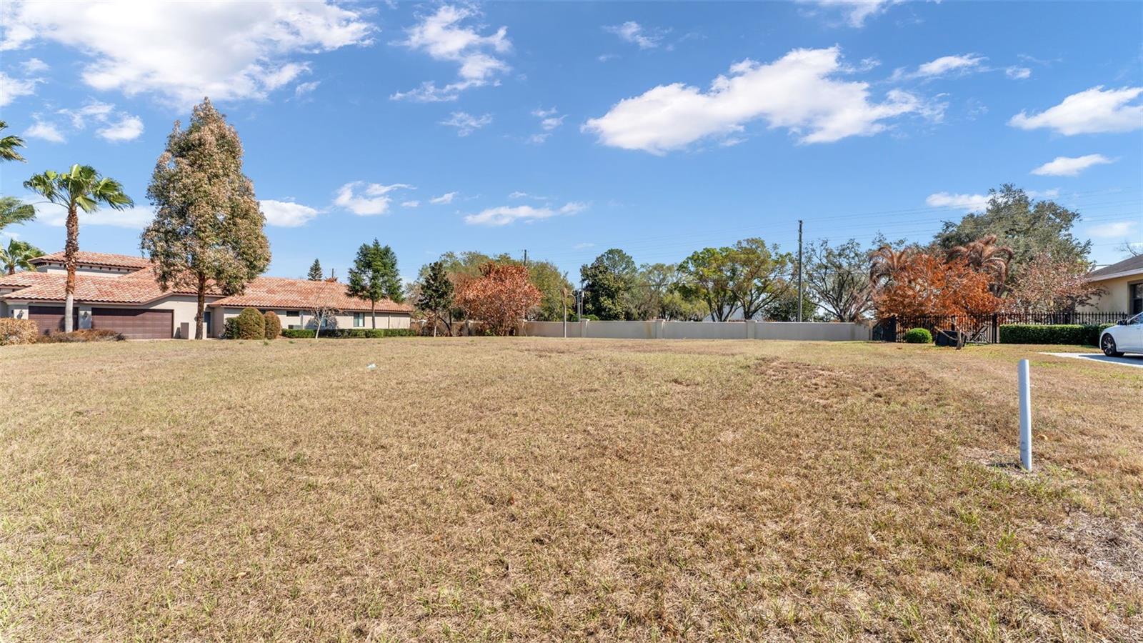 4410 EMERALD PALMS LANE