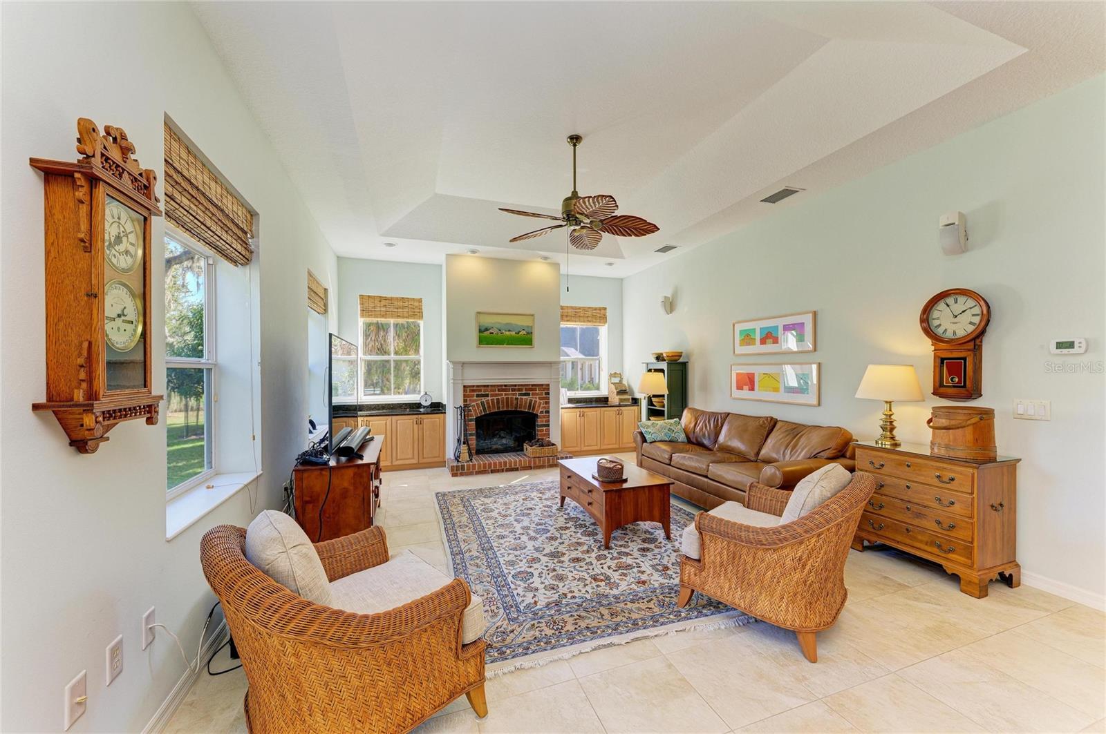 OAK FORD GOLF CLUB - Residential