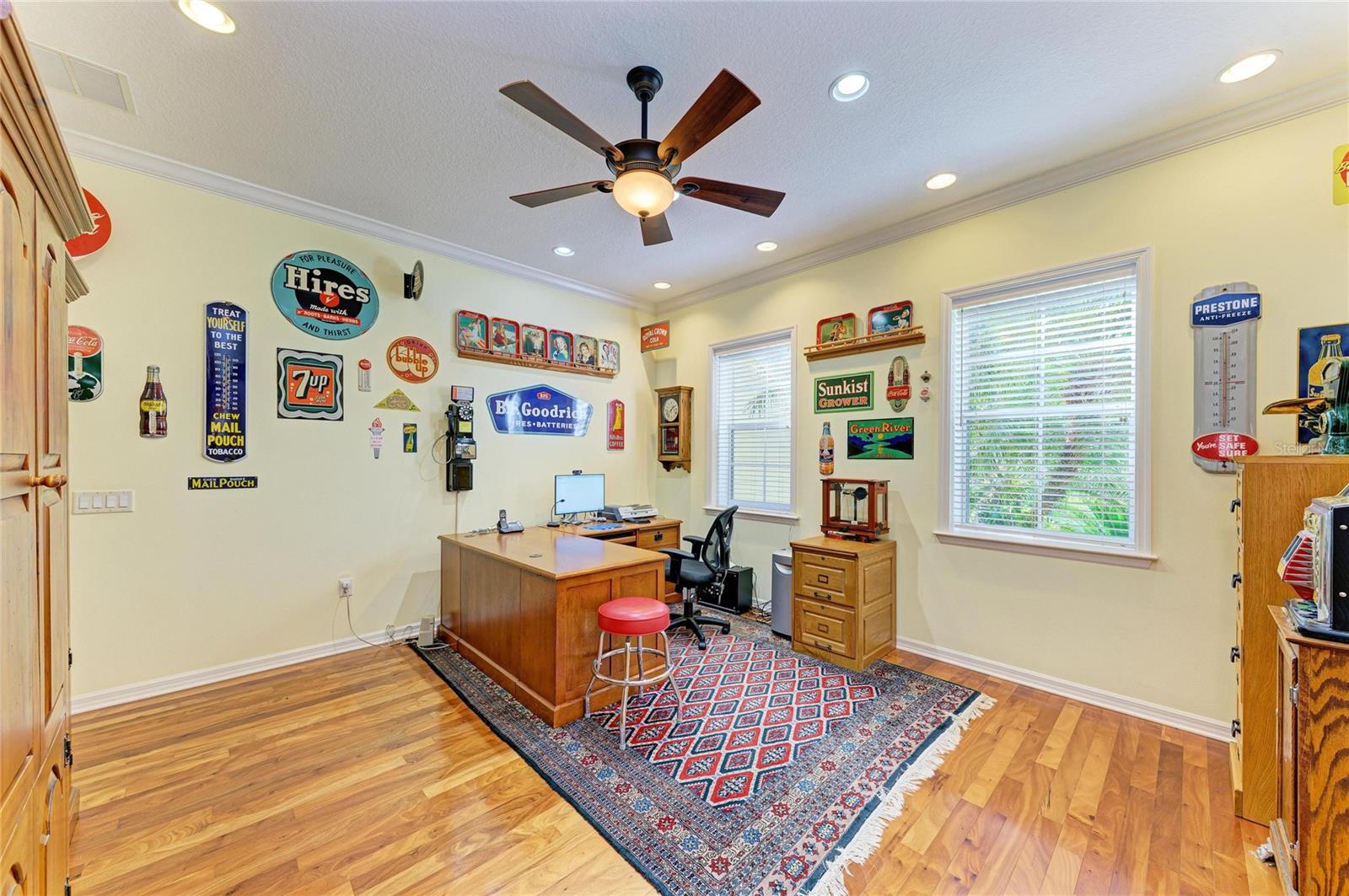 OAK FORD GOLF CLUB - Residential