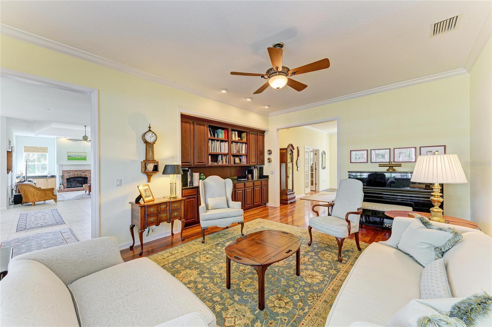 OAK FORD GOLF CLUB - Residential