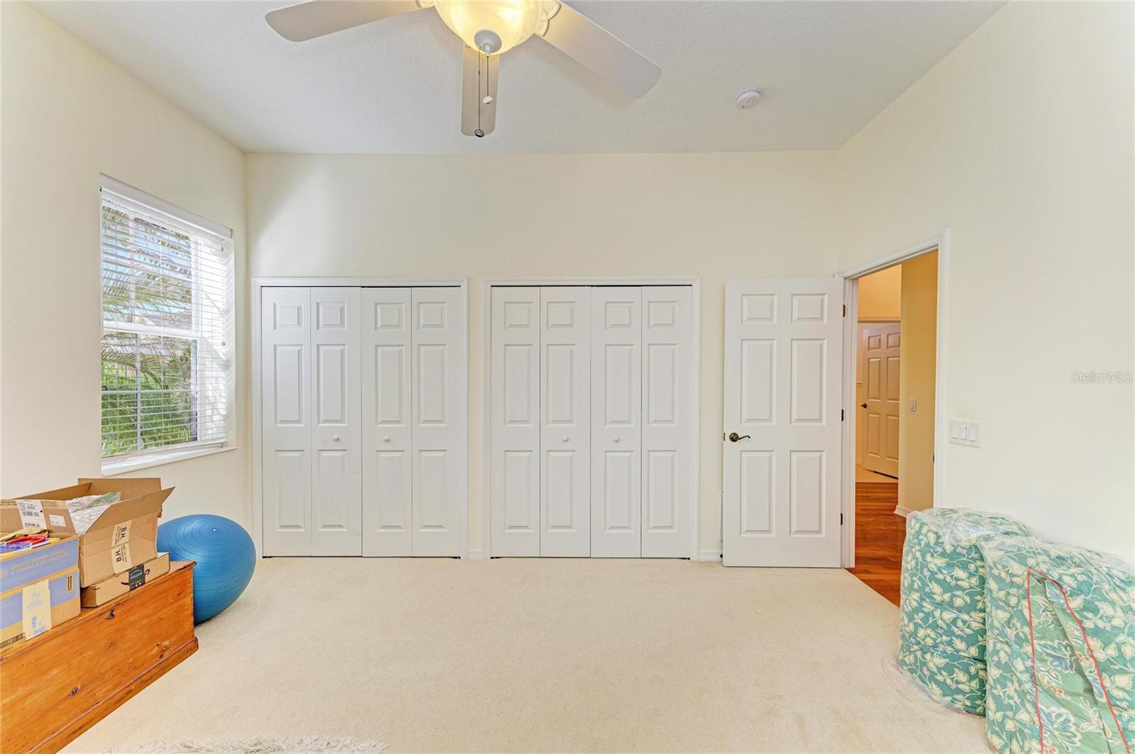 OAK FORD GOLF CLUB - Residential