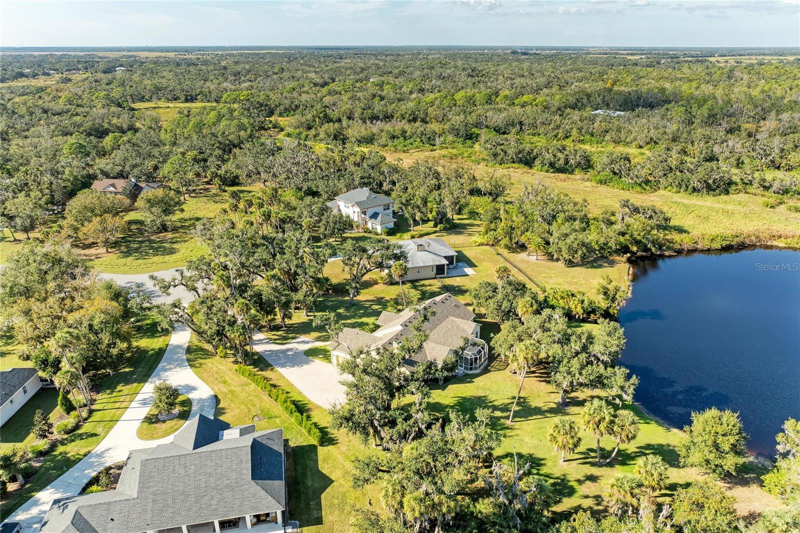 OAK FORD GOLF CLUB - Residential