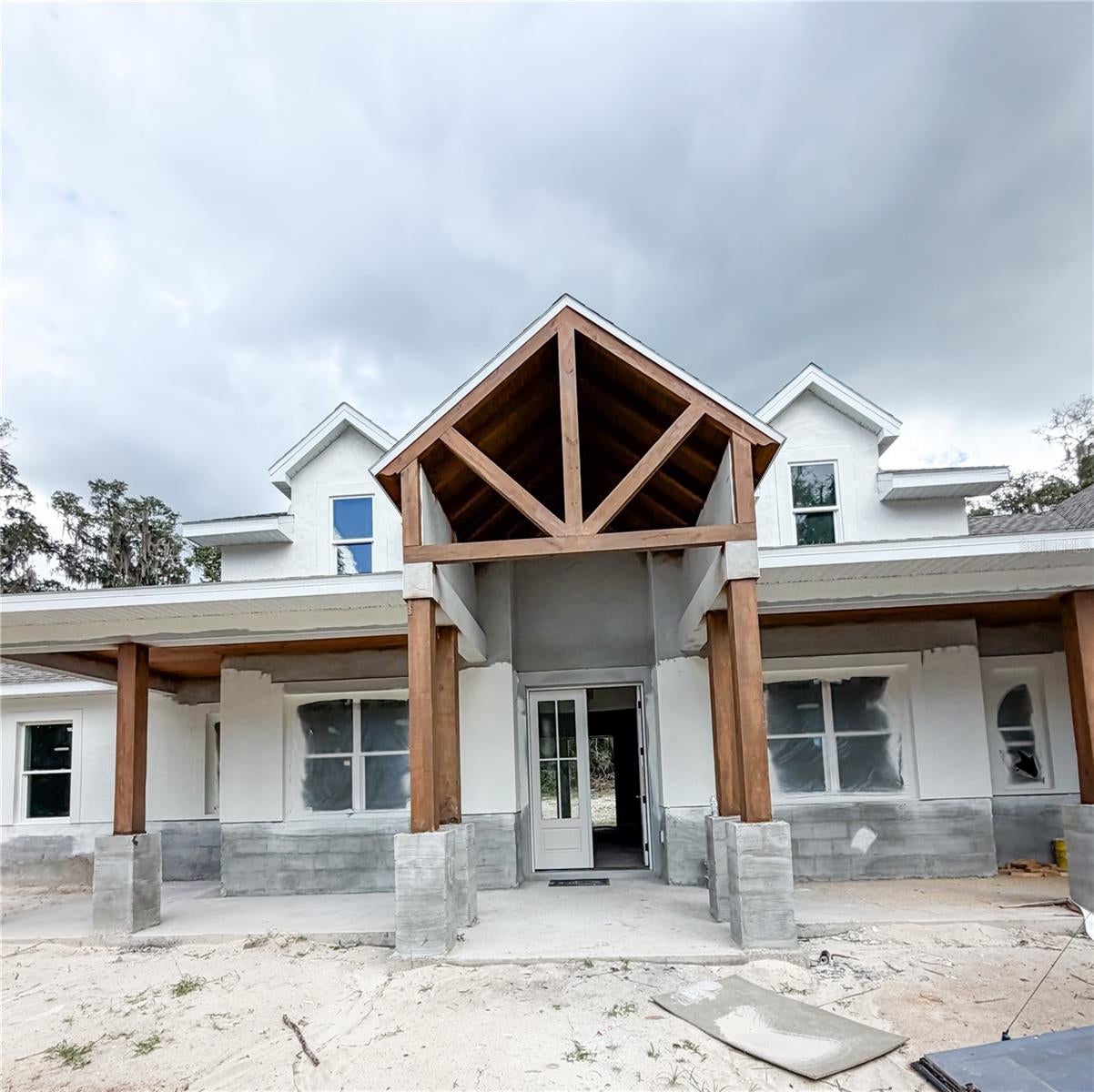 1909 S FARM ROAD