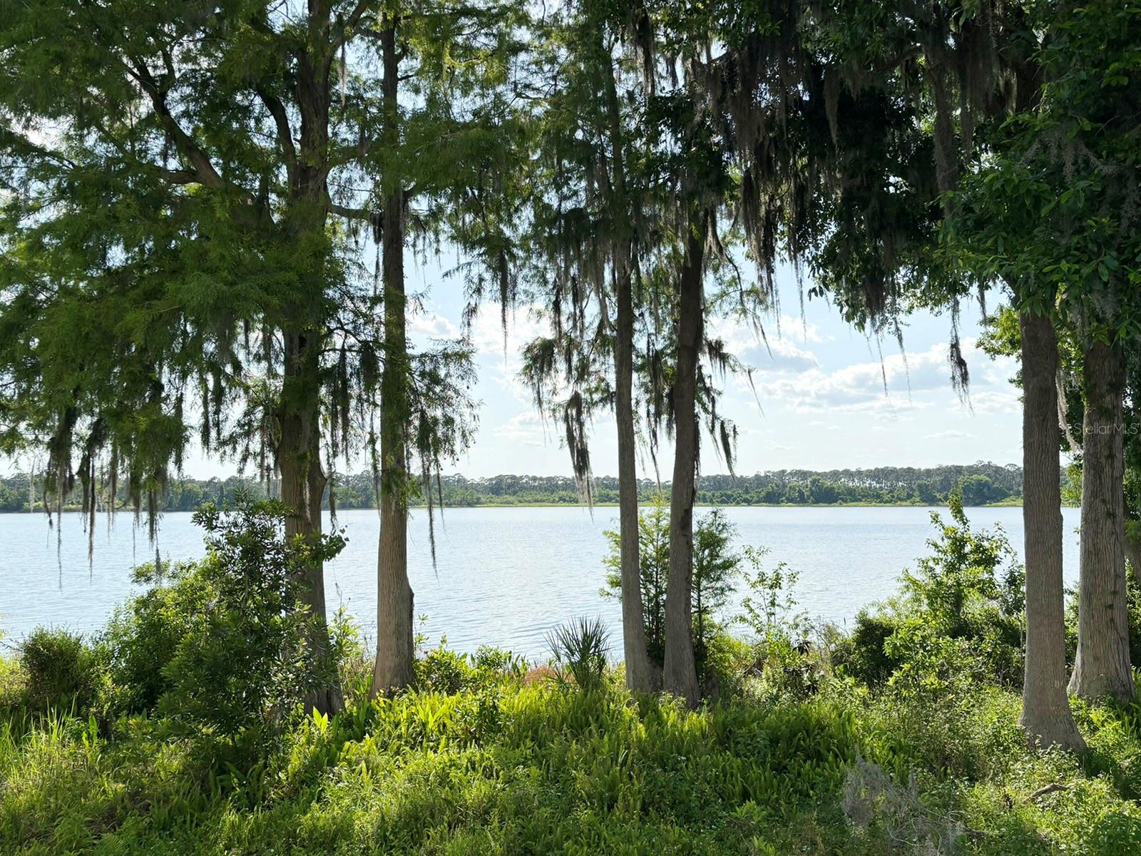 GRANDVIEW ISLES - Residential