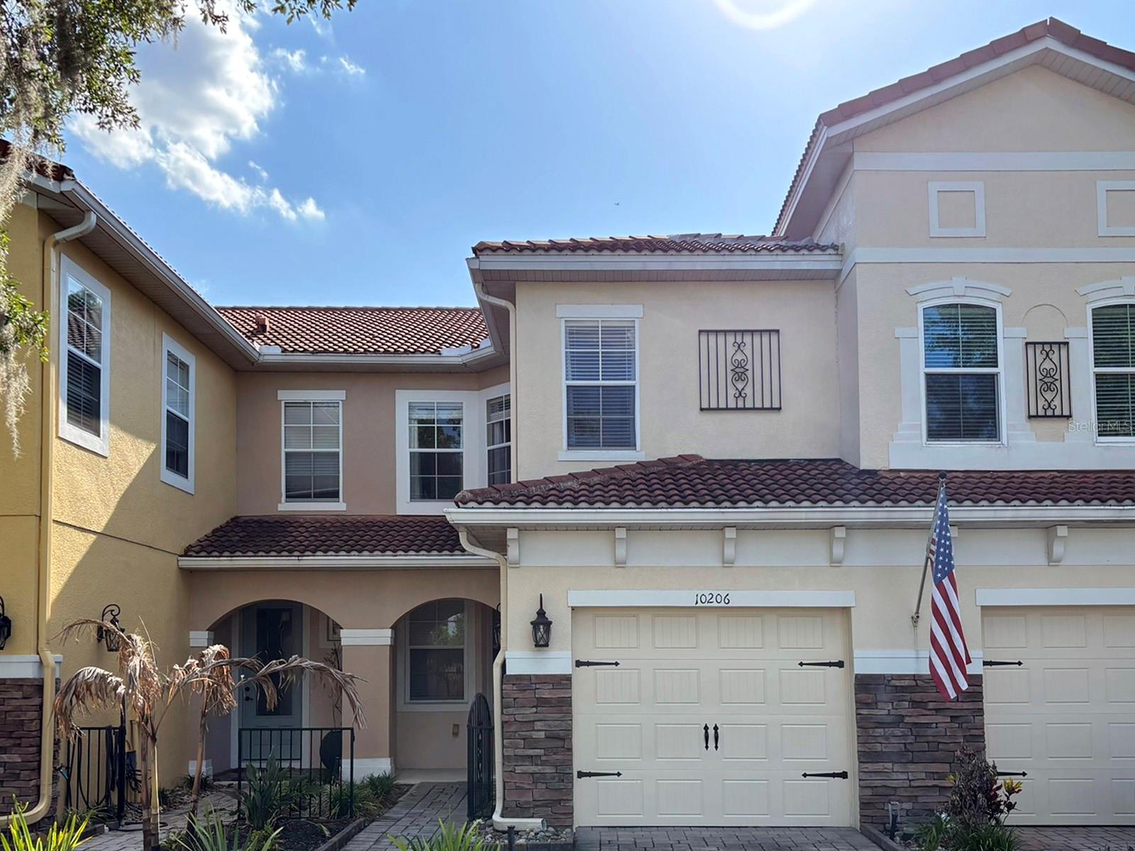 GRANDVIEW ISLES - Residential
