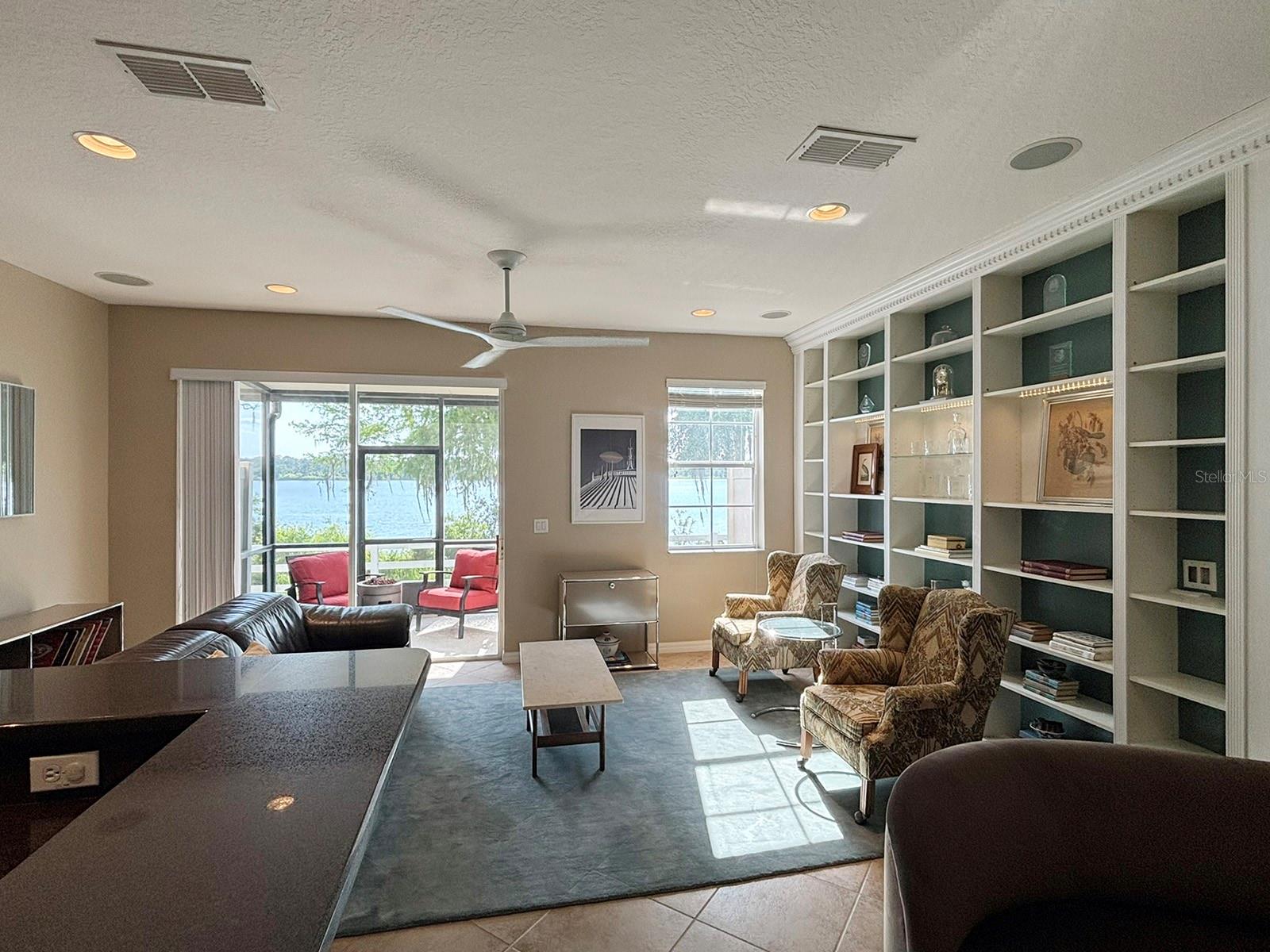 GRANDVIEW ISLES - Residential