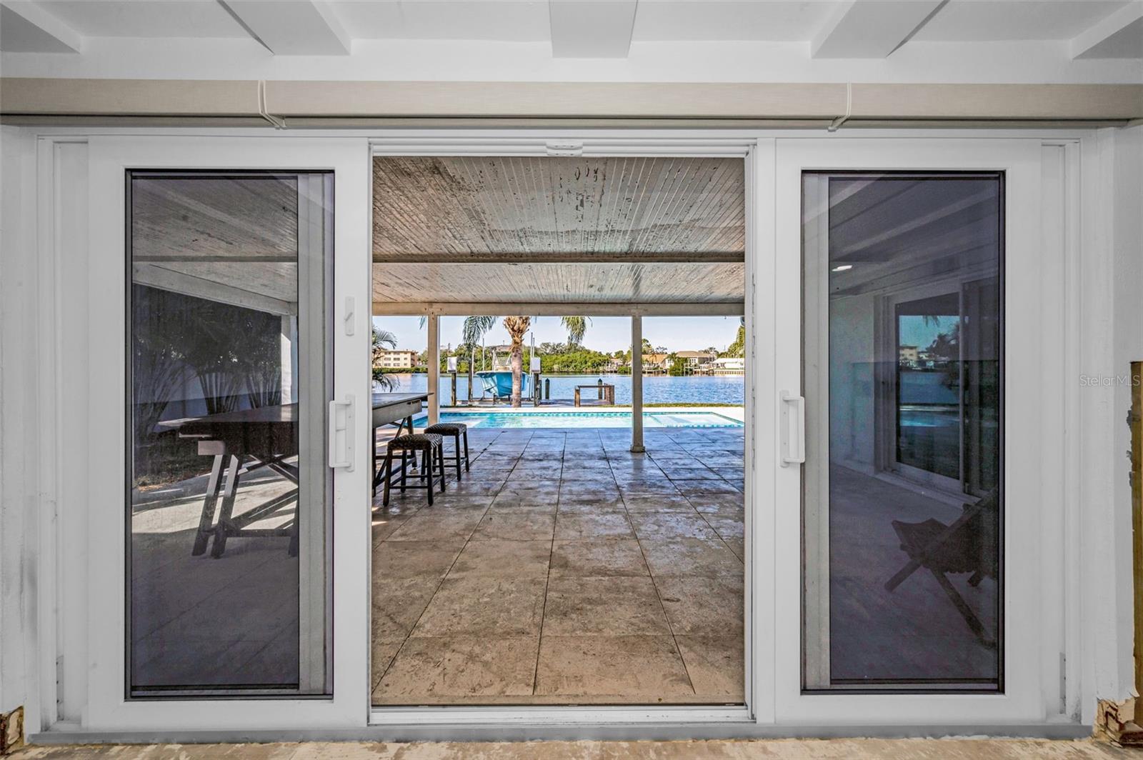 SUN-LIT SHORES - Residential