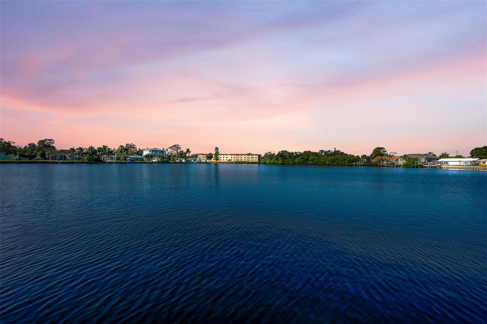 SUN-LIT SHORES - Residential