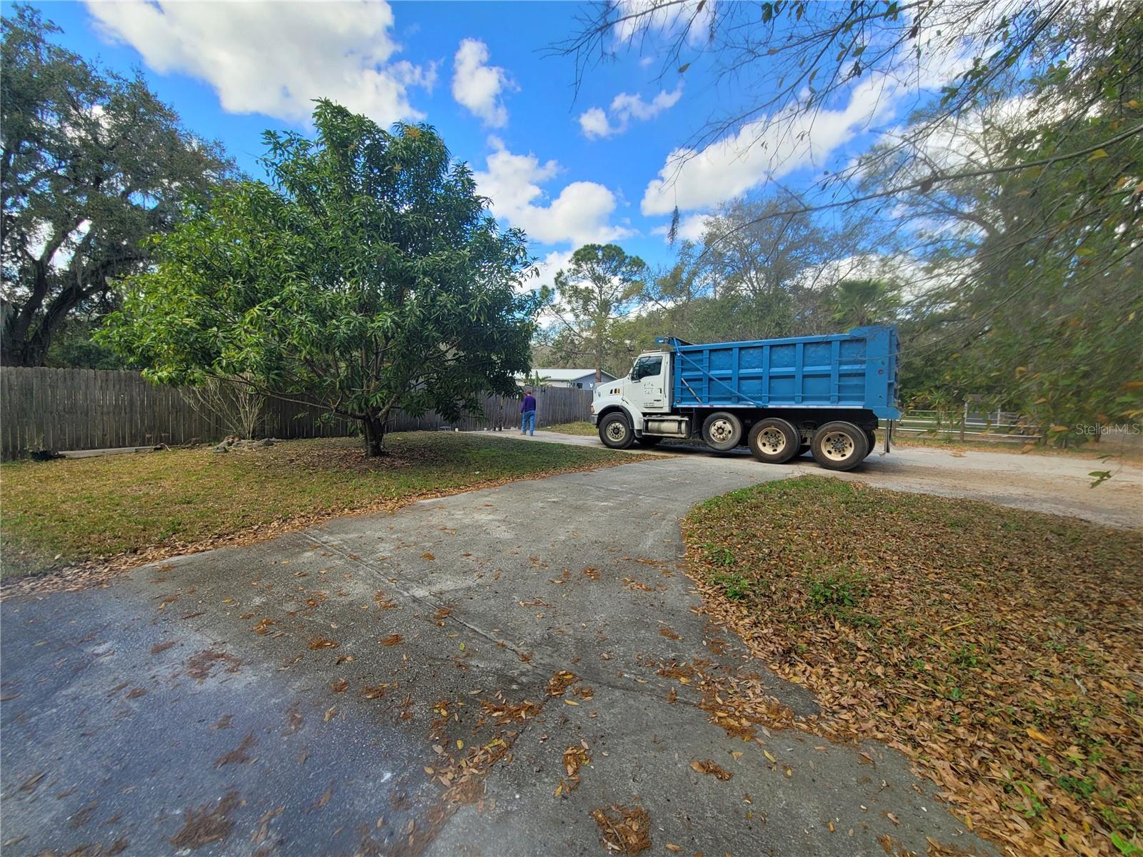 610 BUCKLEY DRIVE