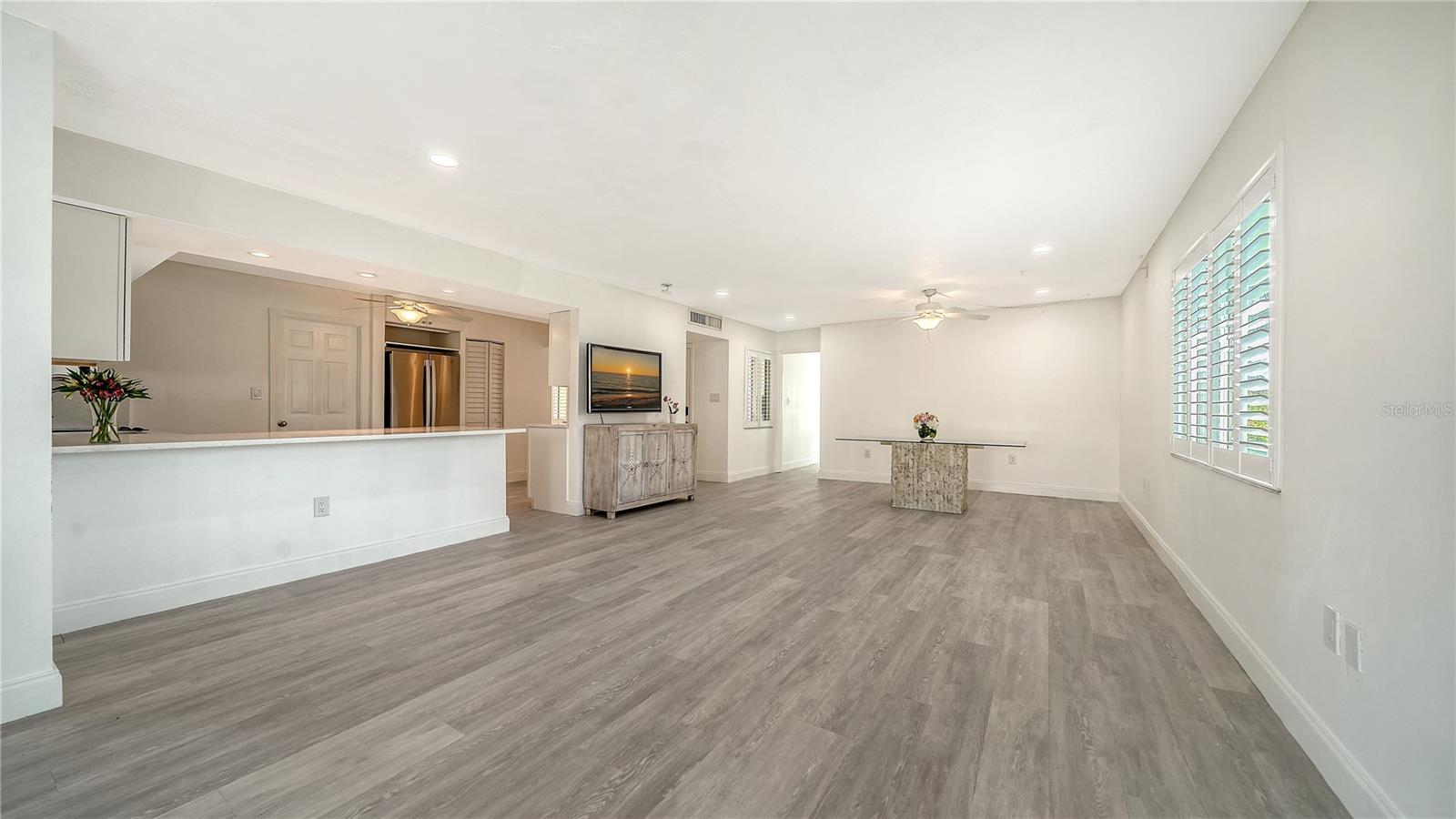 WINDWARD BAY AMD - Residential