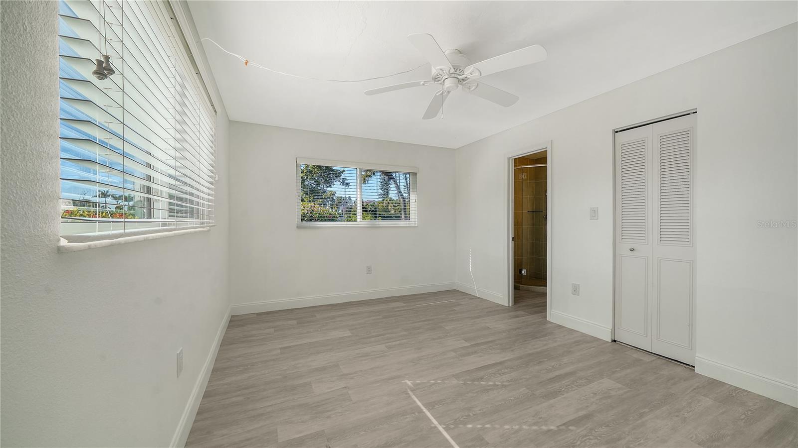 WINDWARD BAY AMD - Residential