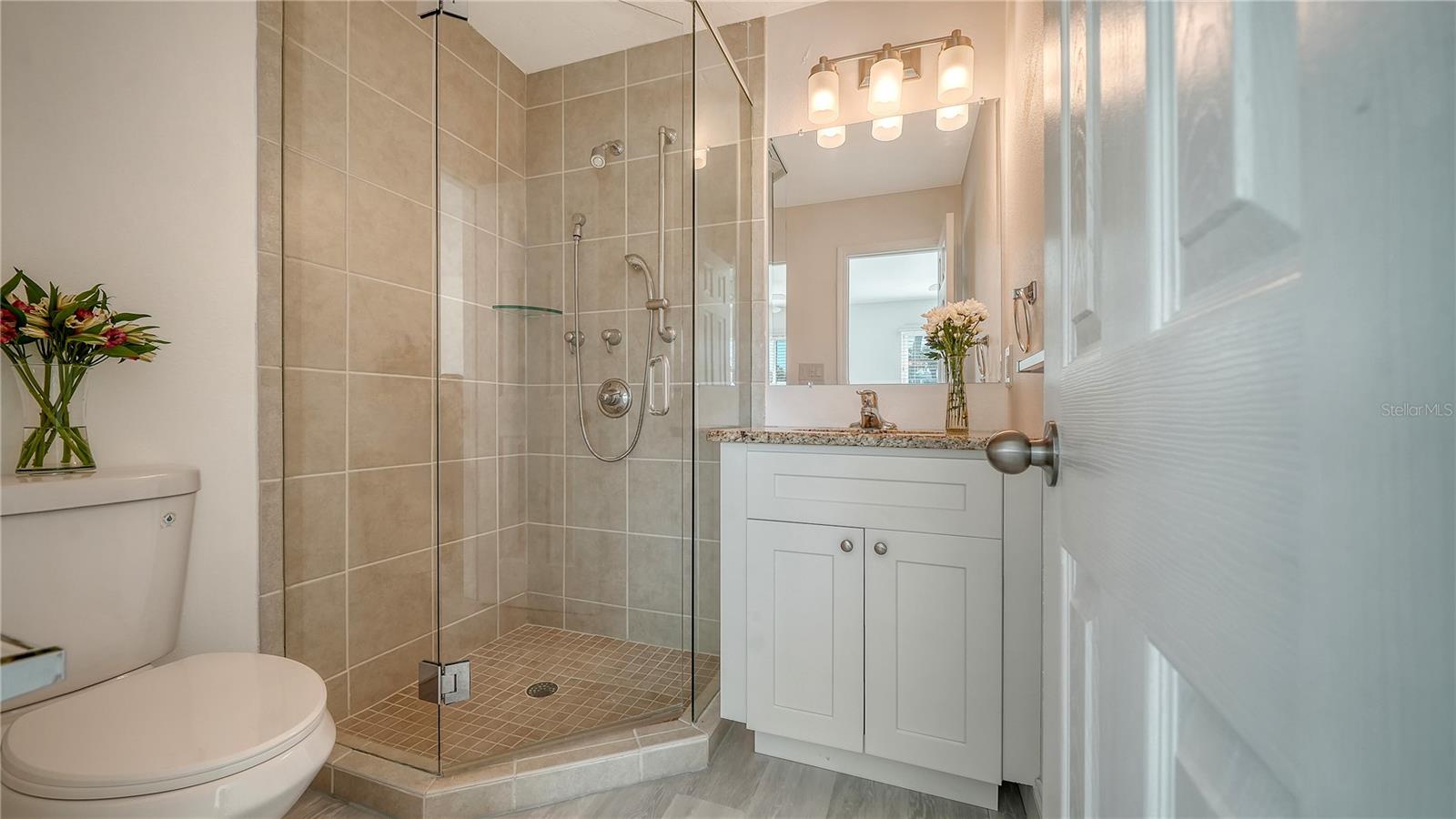 WINDWARD BAY AMD - Residential