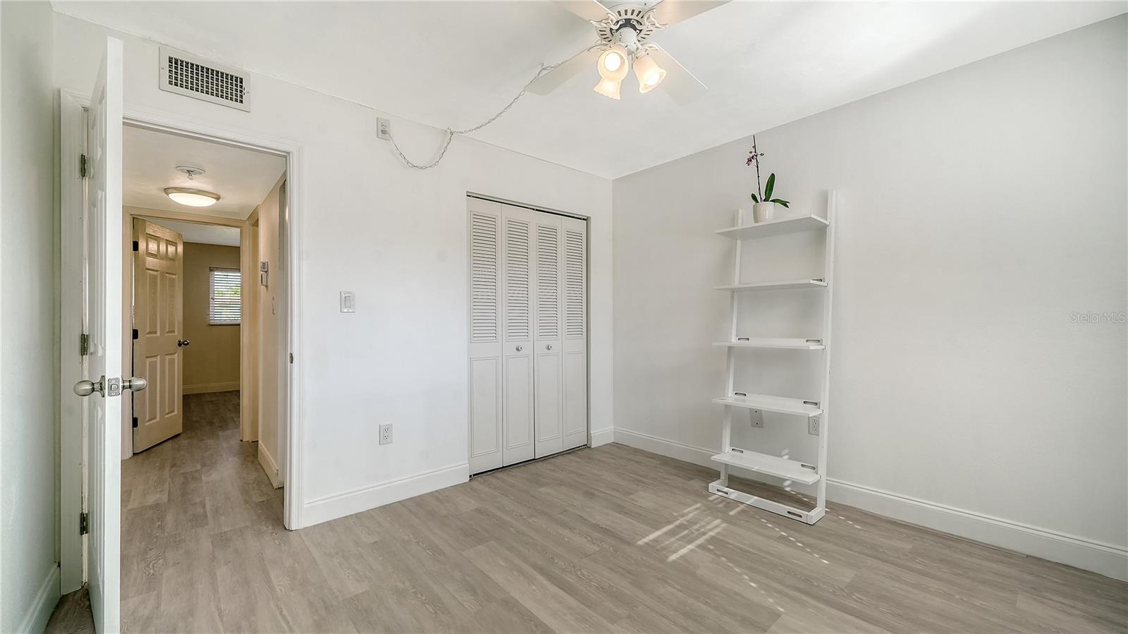 WINDWARD BAY AMD - Residential