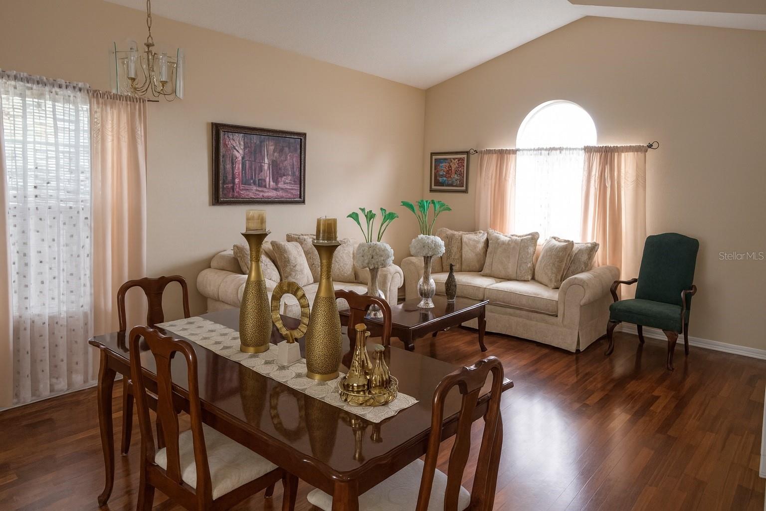 SPRING HARBOR - Residential