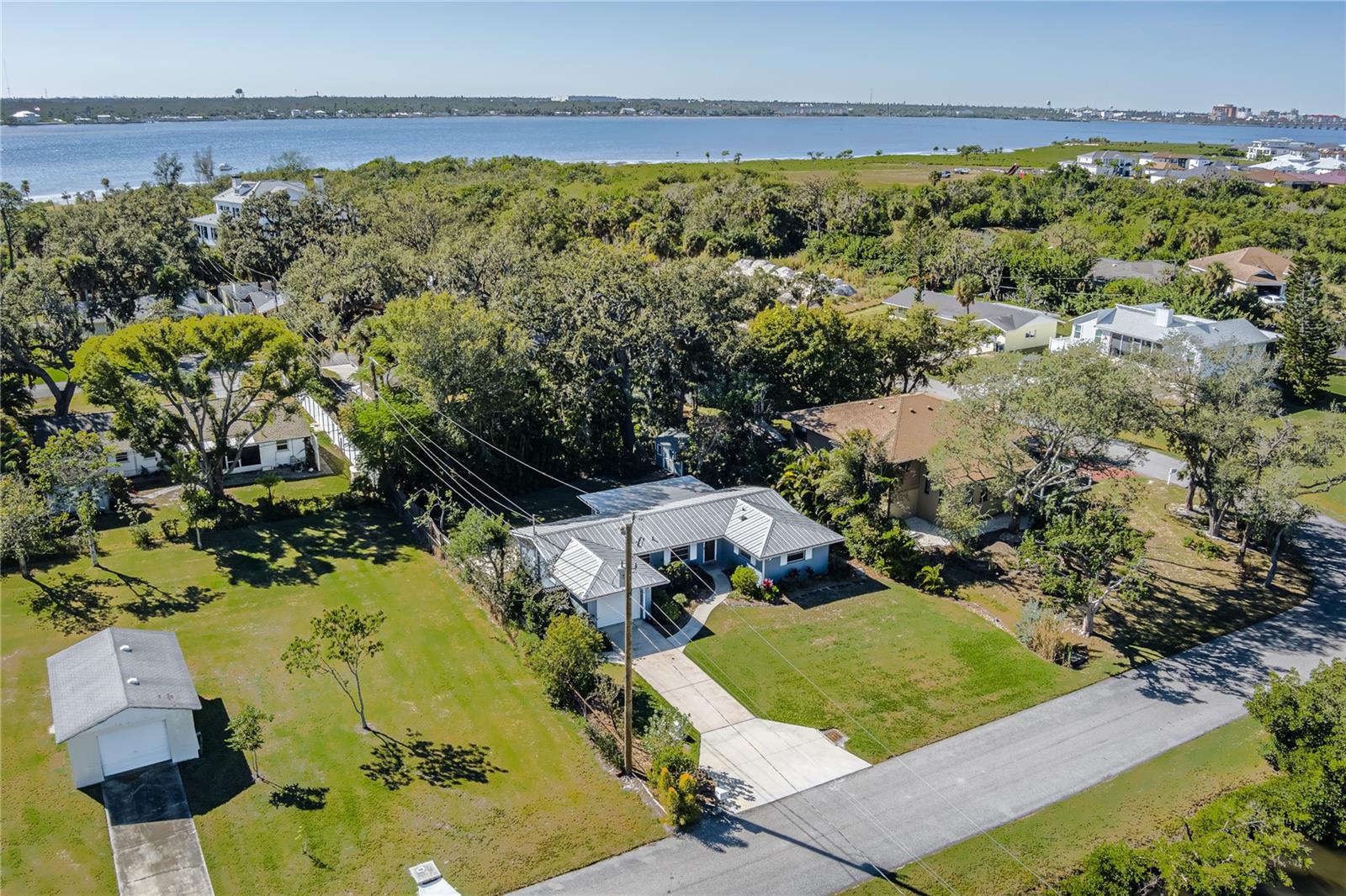 HIGHLAND SHORES FOURTH UNIT - Residential