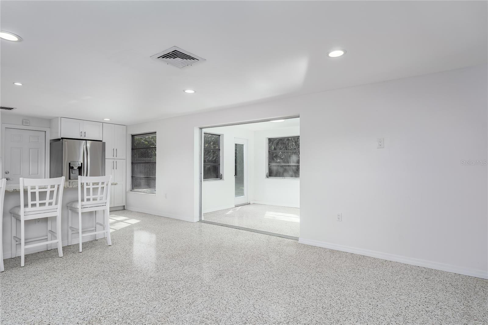 HIGHLAND SHORES FOURTH UNIT - Residential