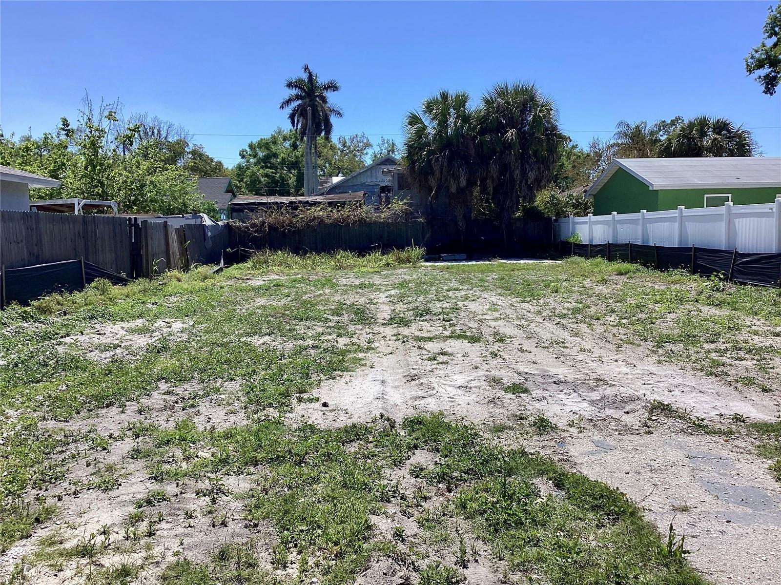 HILLCREST 2ND ADD TO CRISPS - Land