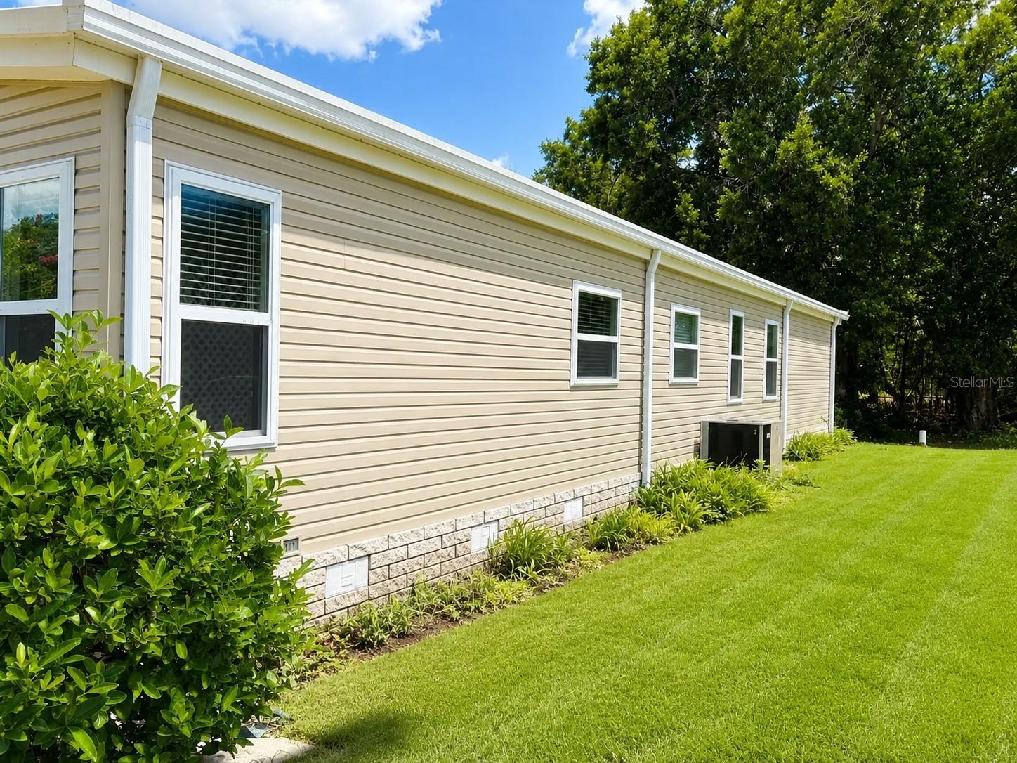 2616 LAKE GRASSMERE CIRCLE 1850