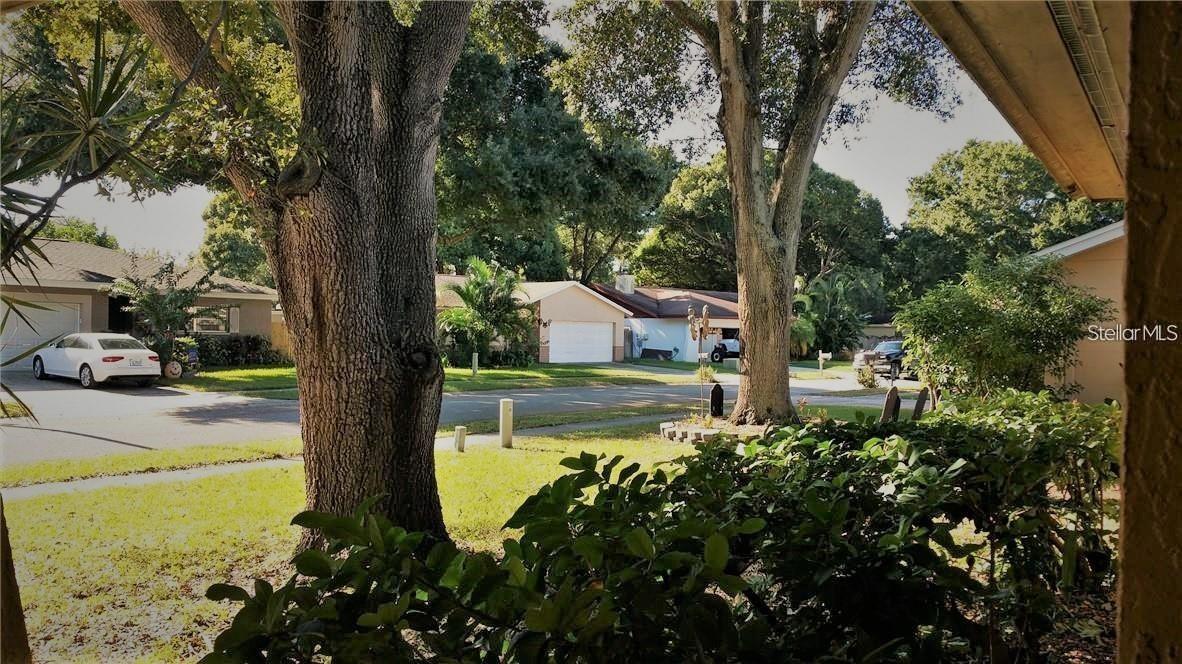 BEACON GROVES UNIT IV - Residential Lease