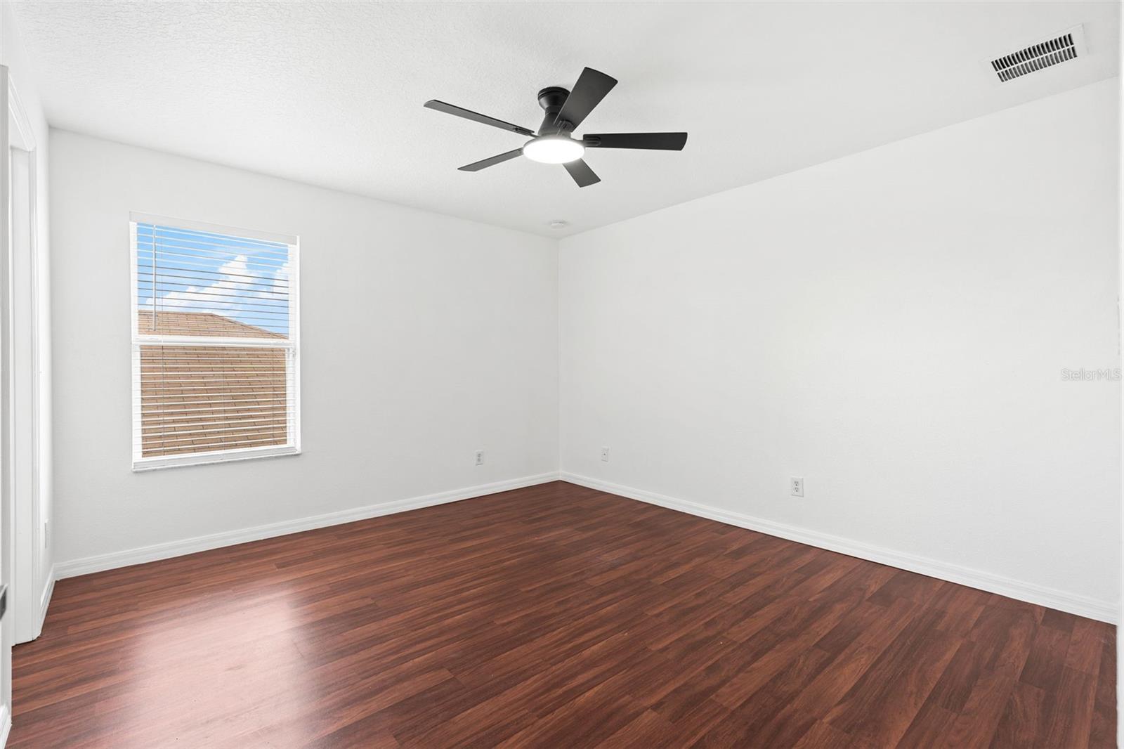 WATERFORD TRLS PH 02 - Residential