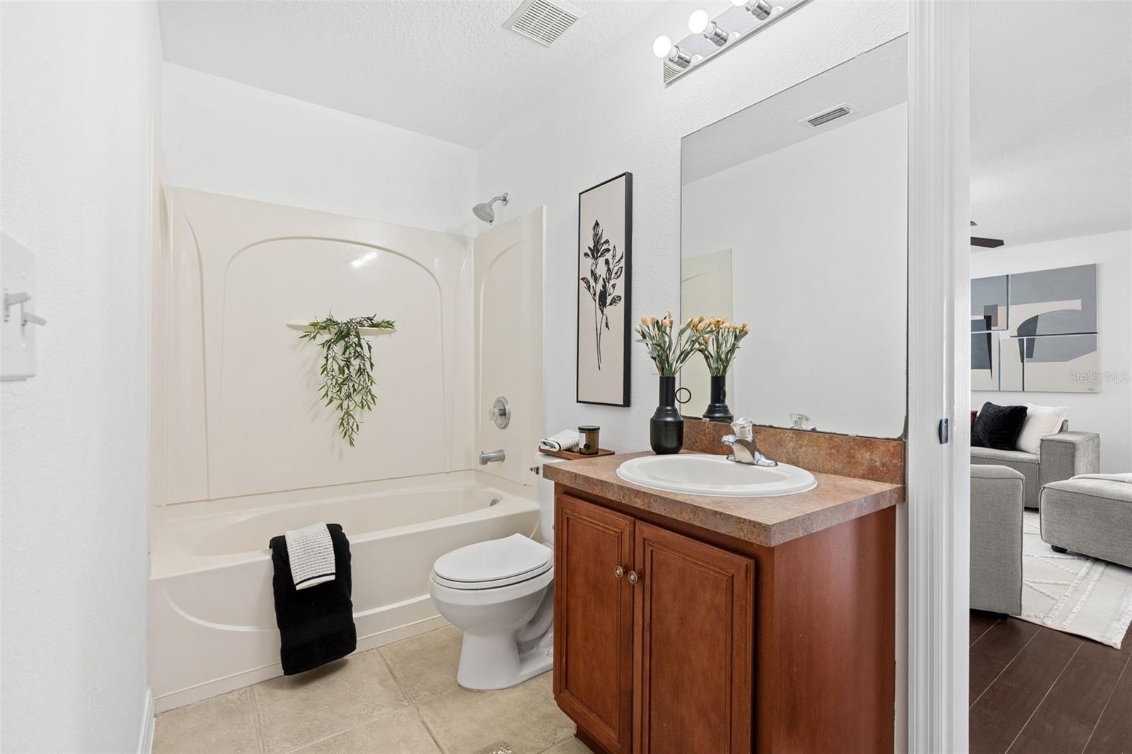 WATERFORD TRLS PH 02 - Residential