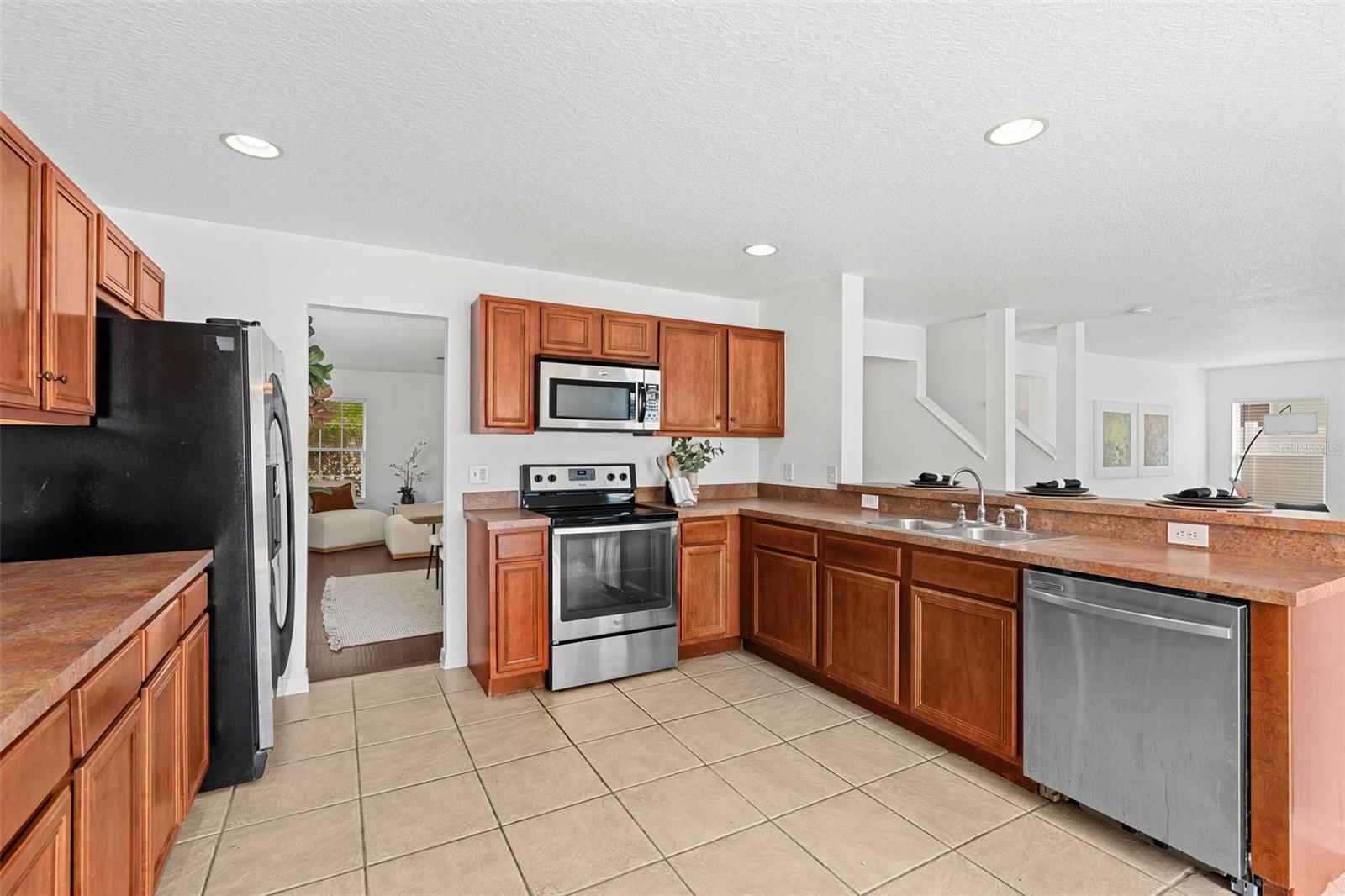 WATERFORD TRLS PH 02 - Residential