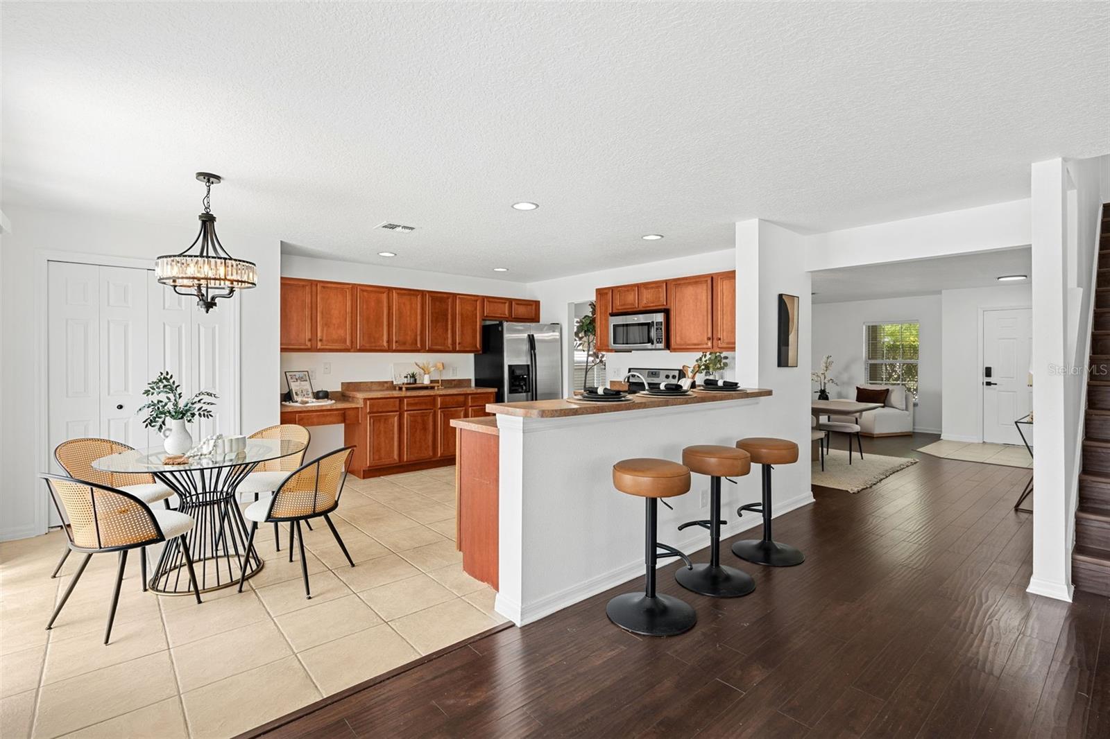 WATERFORD TRLS PH 02 - Residential