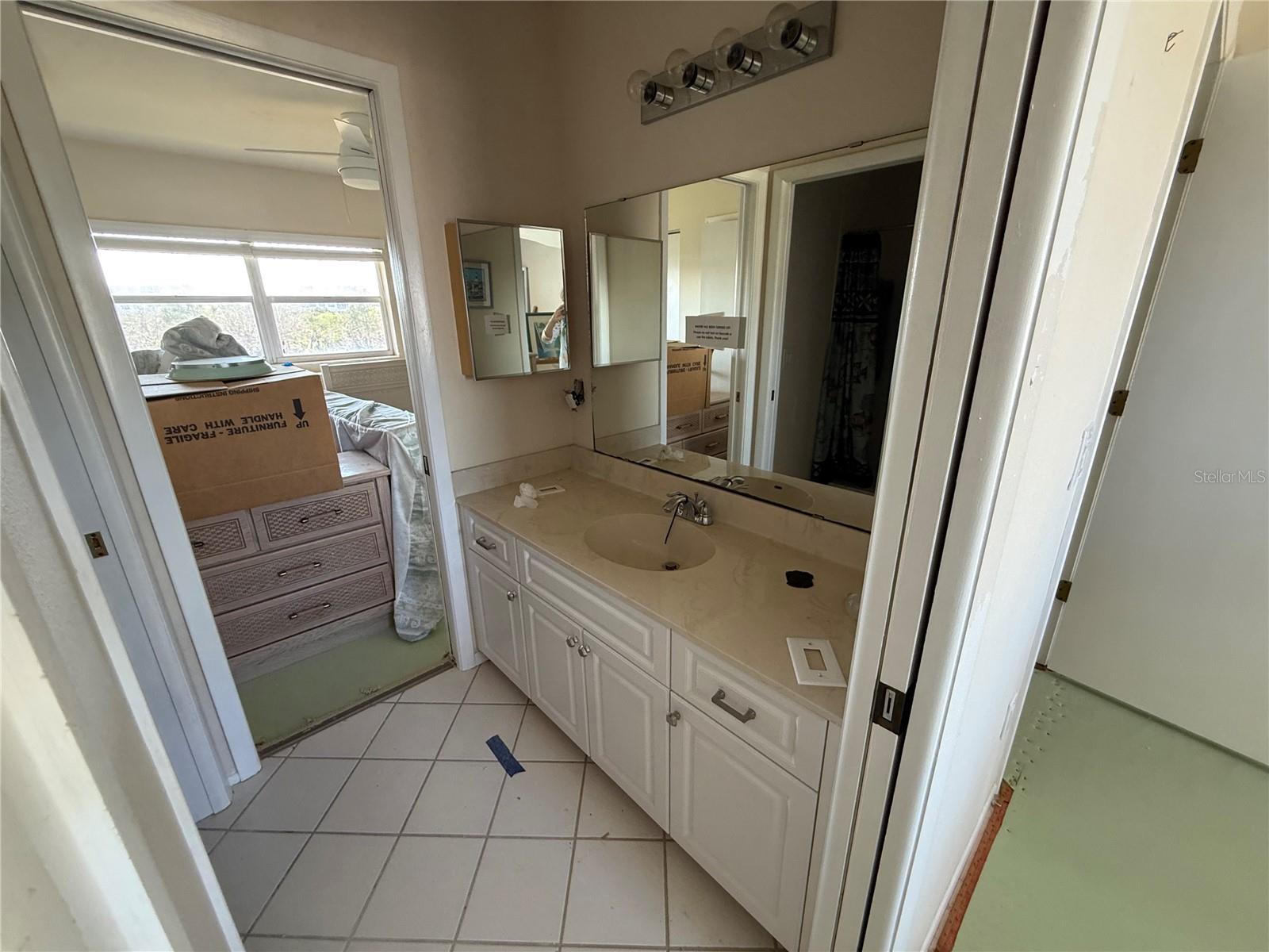 FIDDLERS GREEN 02 PH 03 BLDG 03 - Residential