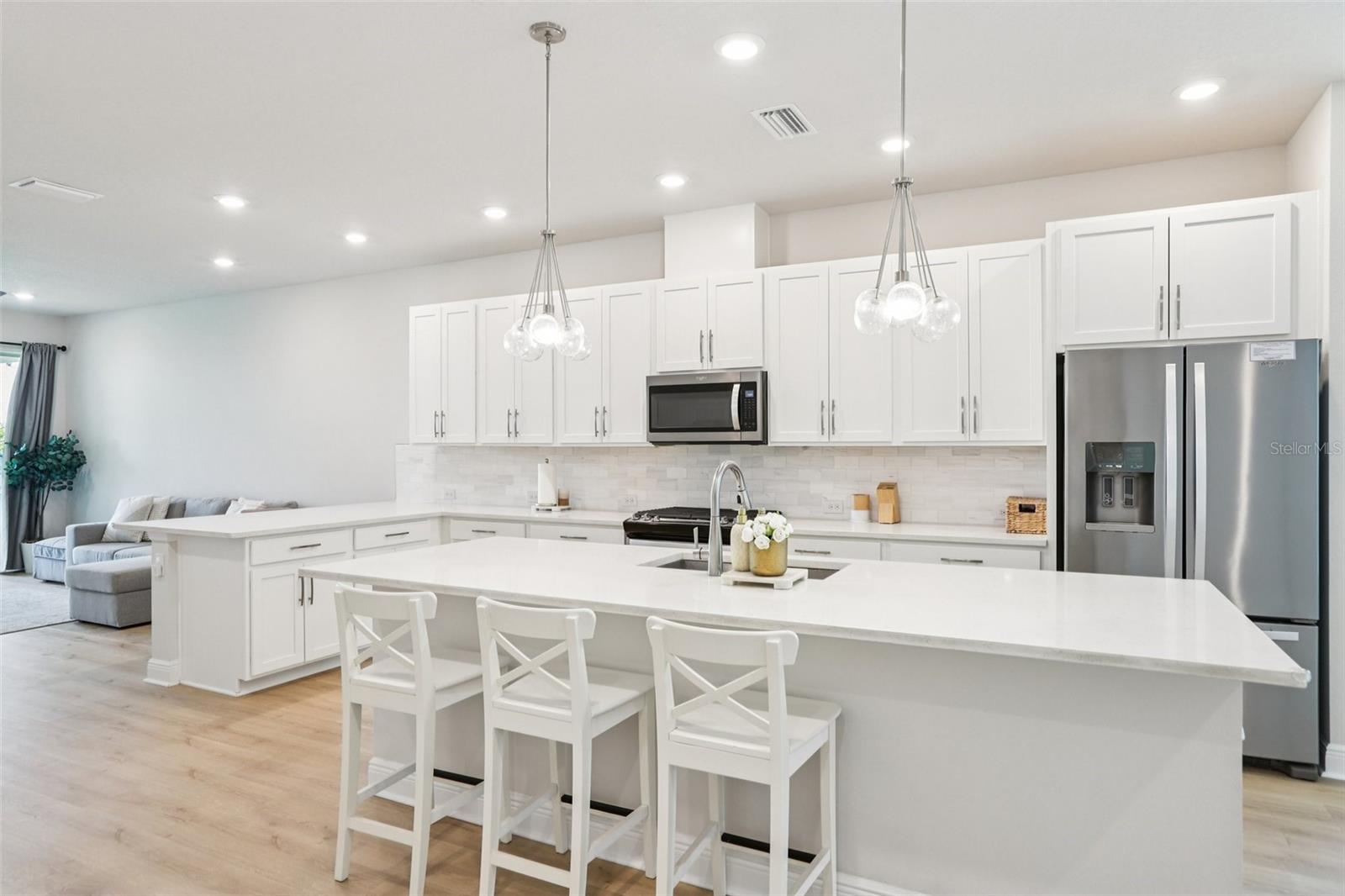 WATERSET WOLF CRK PH D2 - Residential