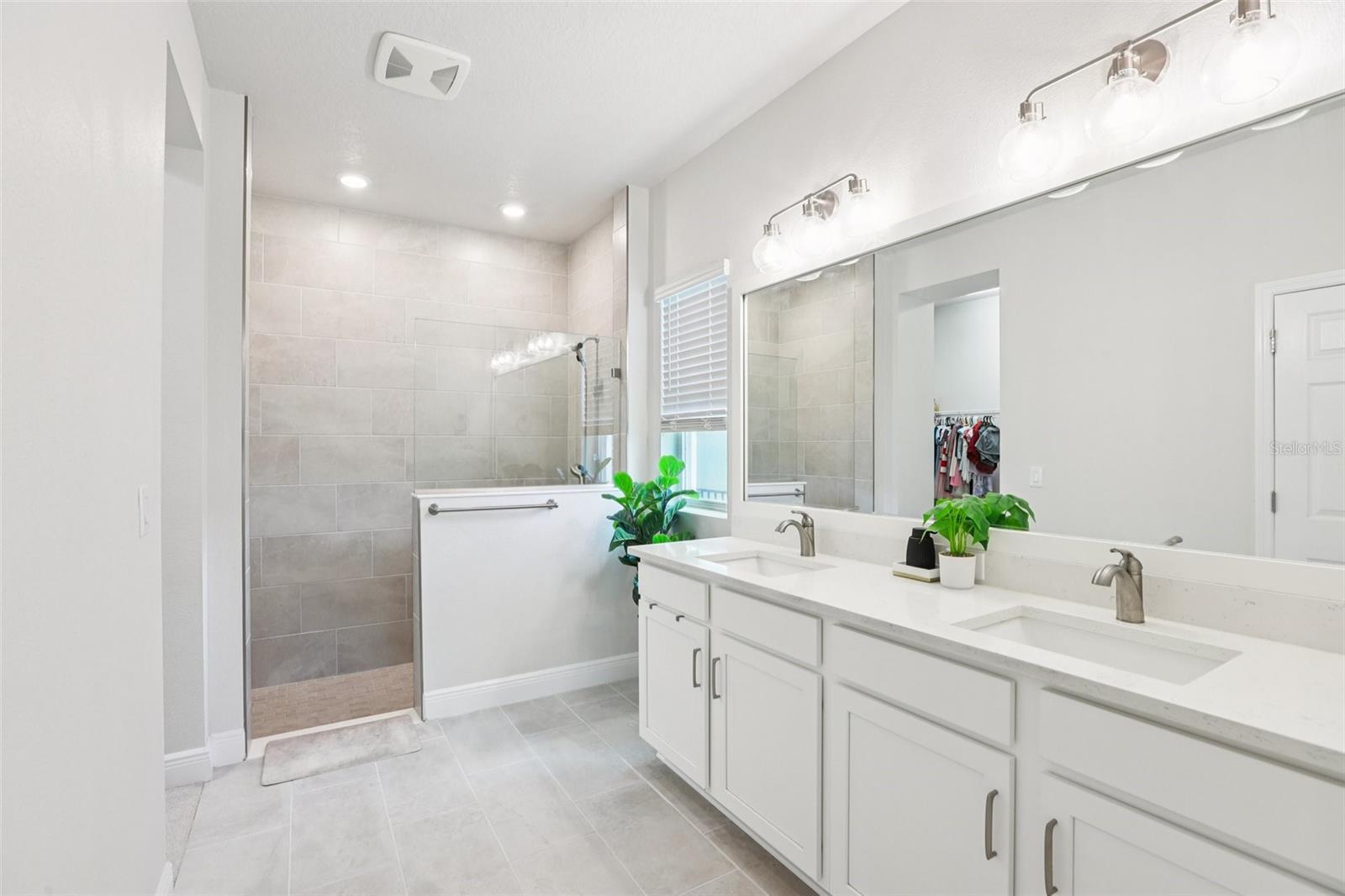 WATERSET WOLF CRK PH D2 - Residential