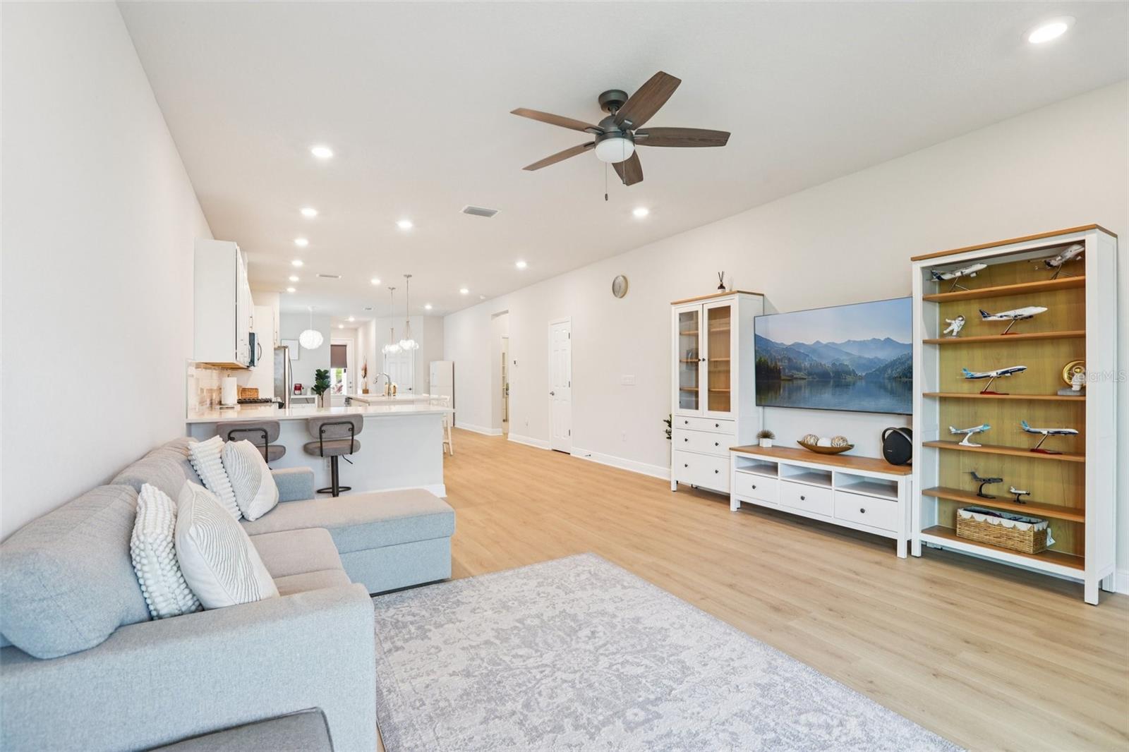 WATERSET WOLF CRK PH D2 - Residential