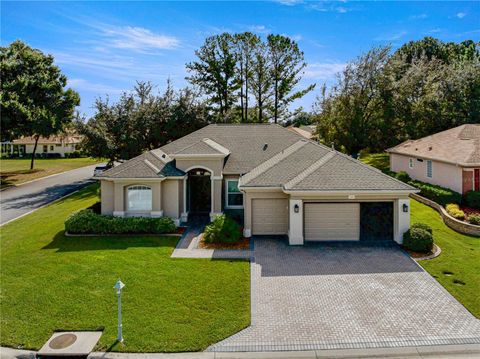 A home in SUMMERFIELD