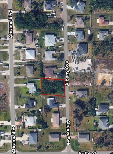 1017/1019 ALBANY AVENUE LEHIGH ACRES FL 33971