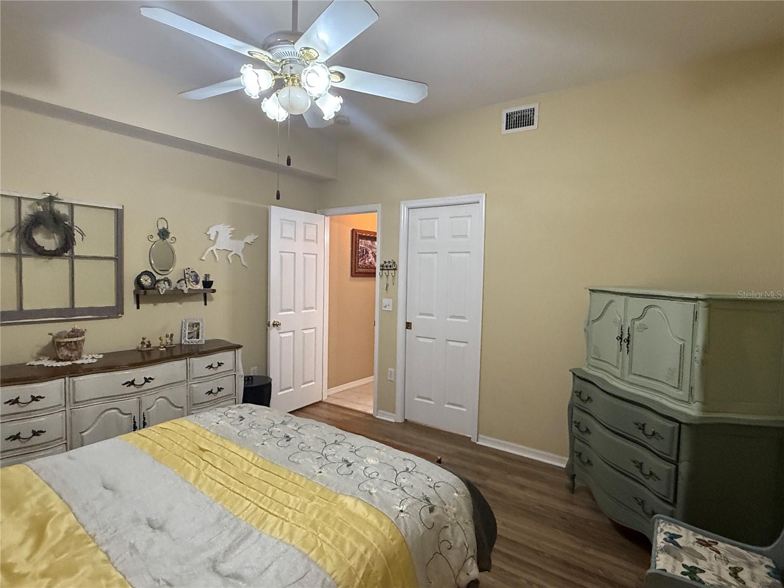 EASTLAKE OAKS PH 4 - Residential