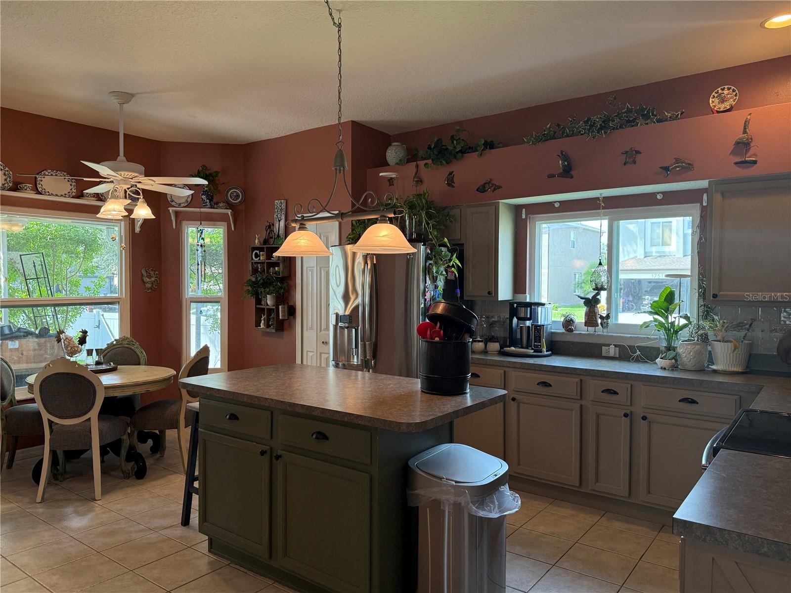 EASTLAKE OAKS PH 4 - Residential