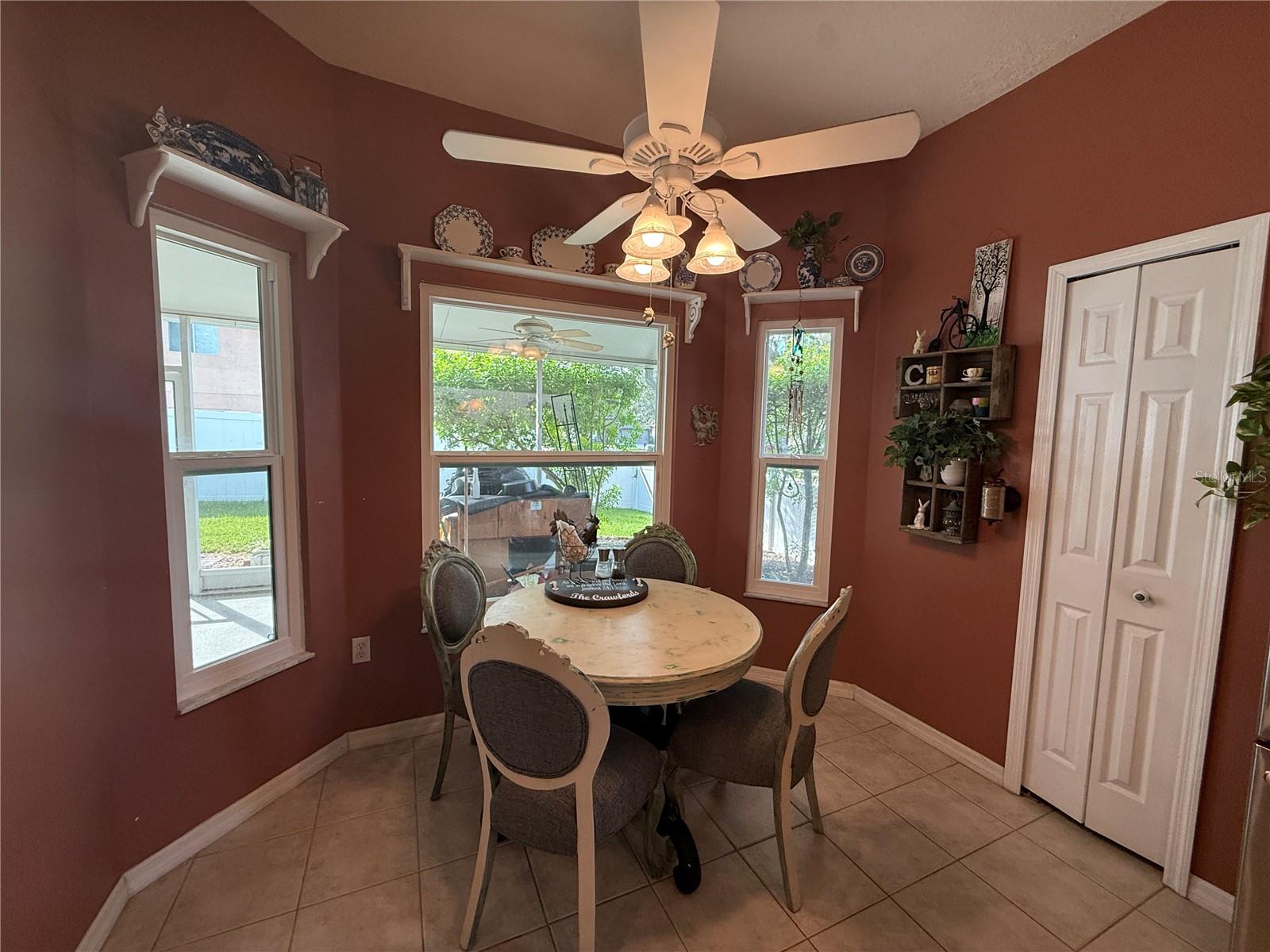 EASTLAKE OAKS PH 4 - Residential