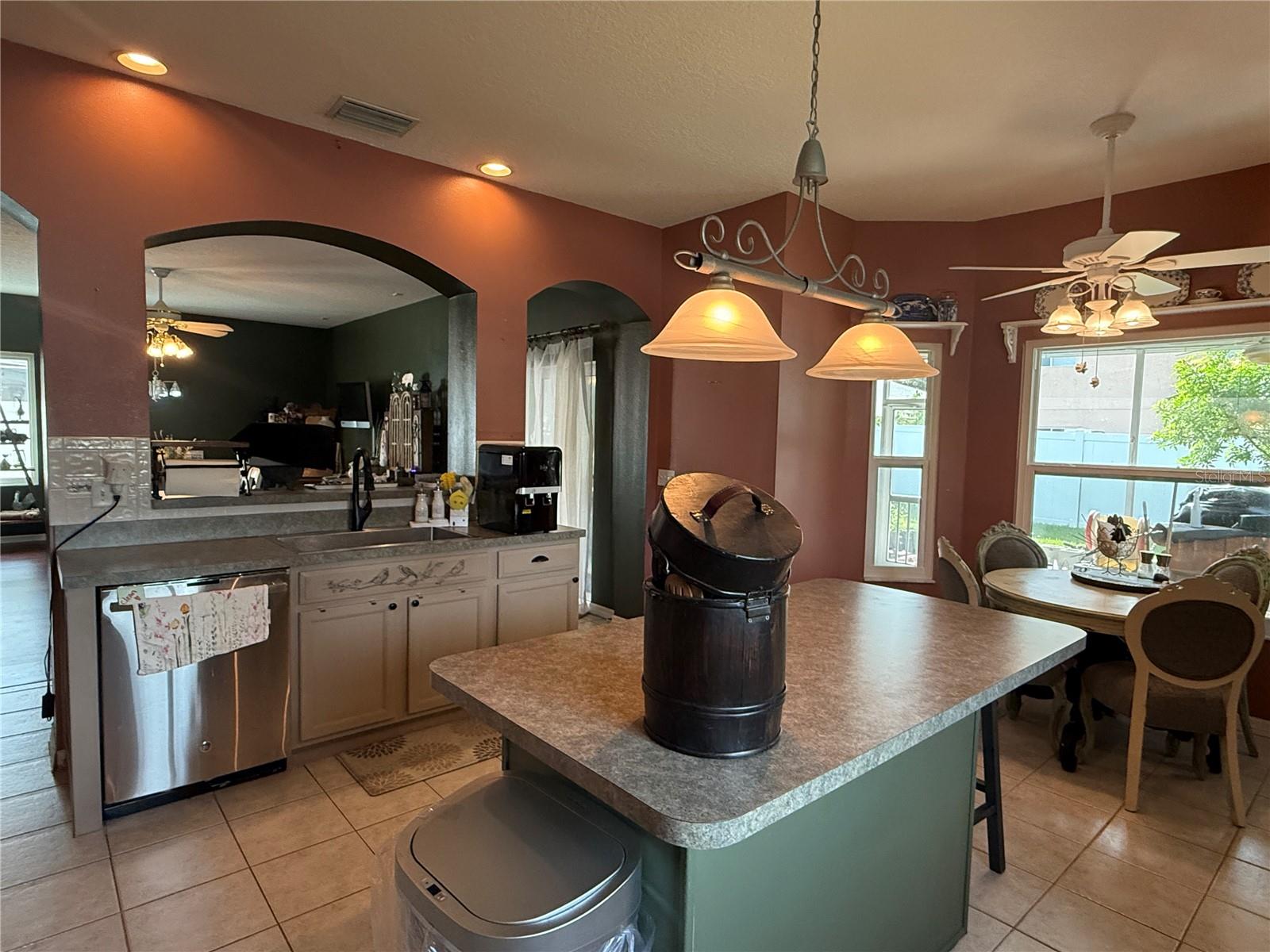 EASTLAKE OAKS PH 4 - Residential