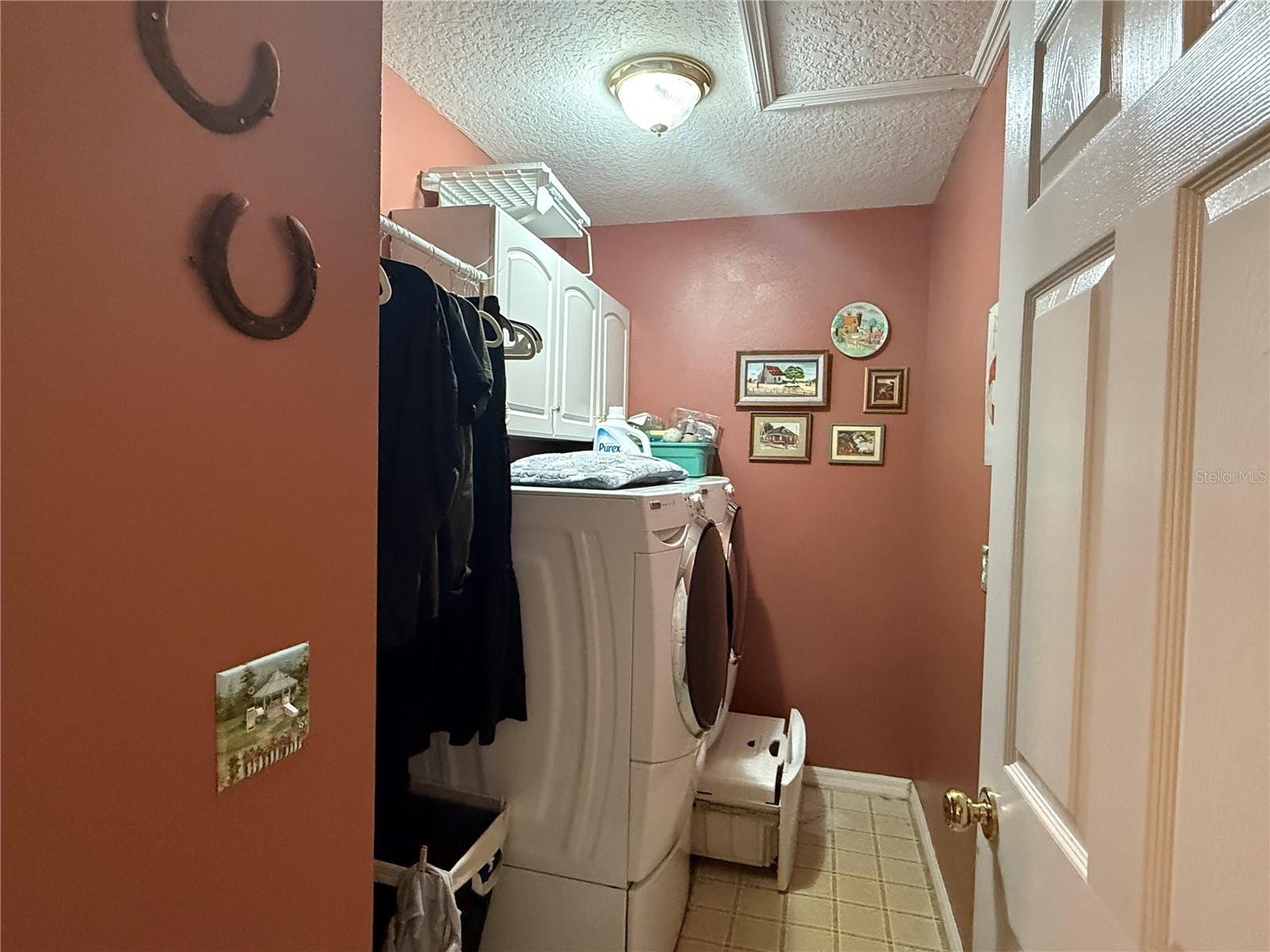 EASTLAKE OAKS PH 4 - Residential