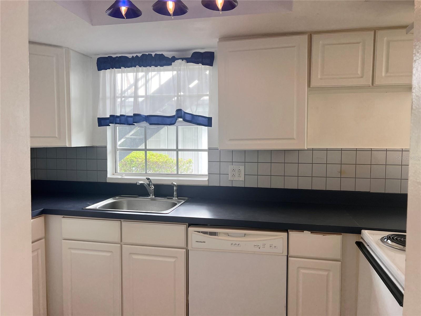 GOLFSIDE VILLAS CONDO - Residential