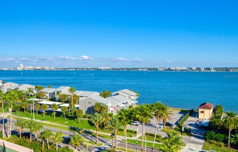 Photo of 1351 Gulf Boulevard #219, Clearwater Beach, FL 33767 (MLS # TB8451010)