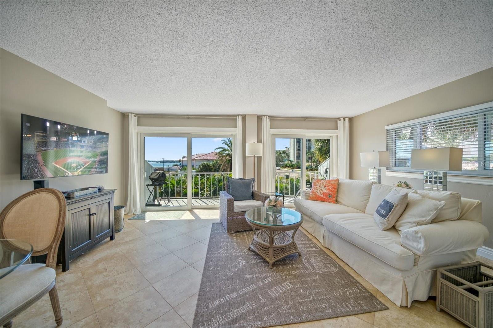 SAND KEY CONDO-BAYSIDE GARDENS III - Residential