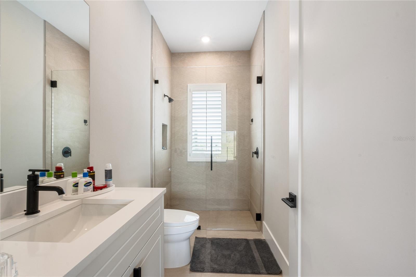 BELLA COLLINA EAST SUB - Residential