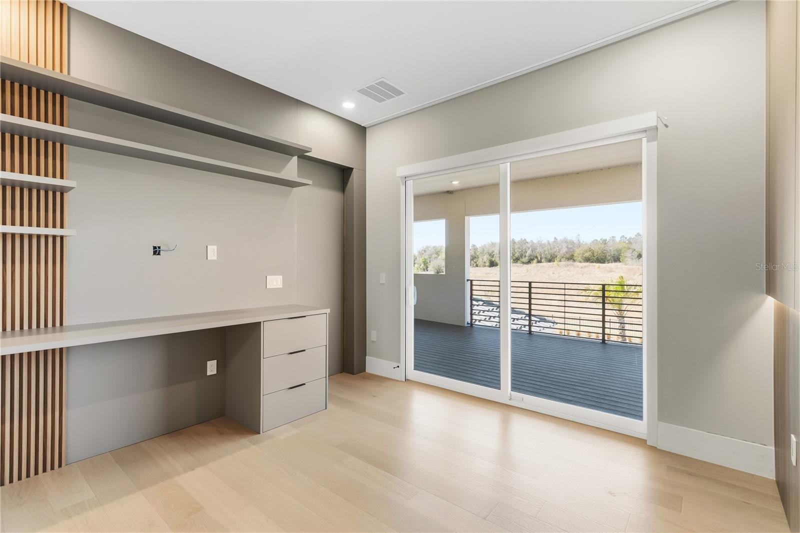 BELLA COLLINA EAST SUB - Residential