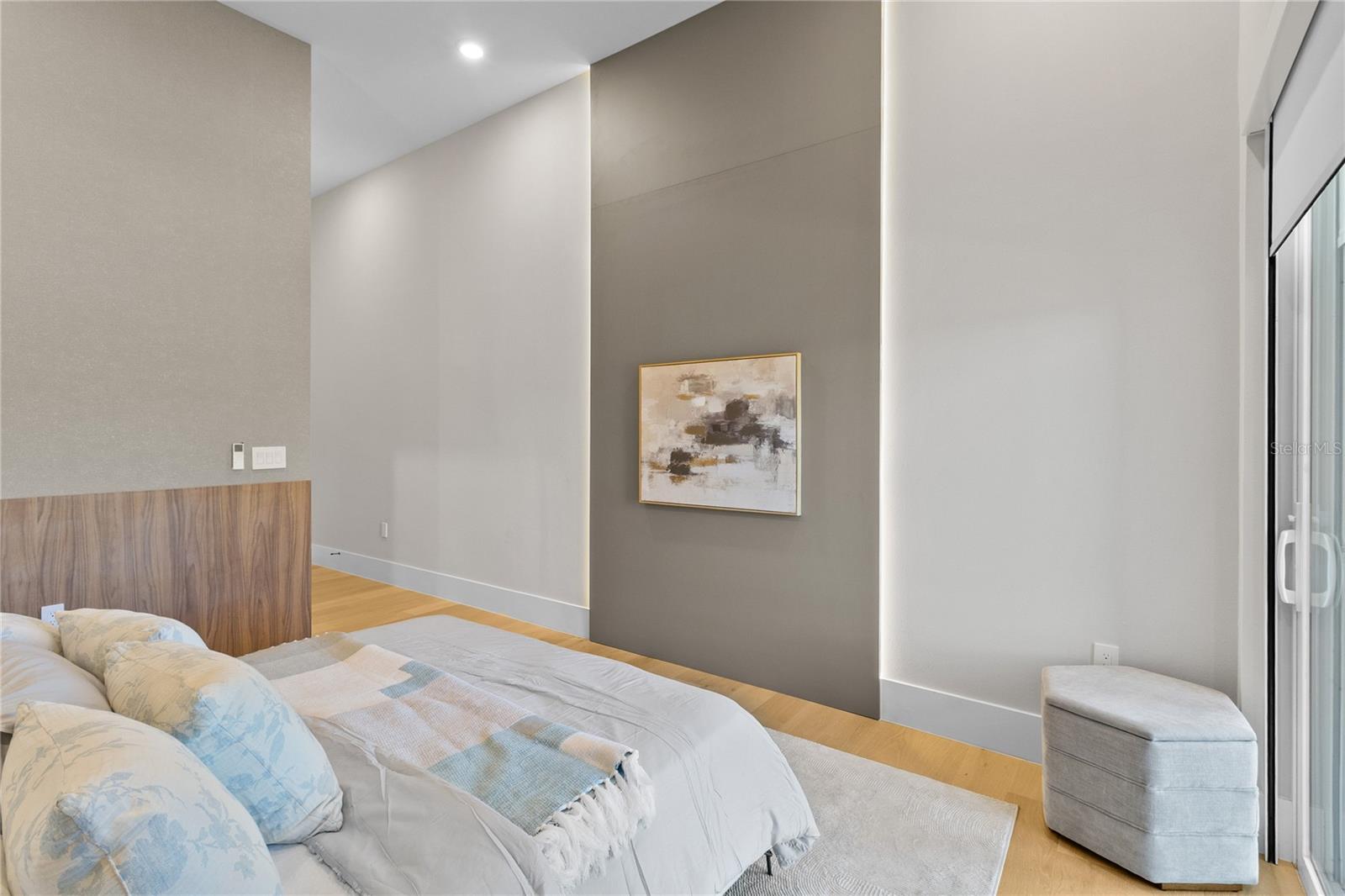 BELLA COLLINA EAST SUB - Residential