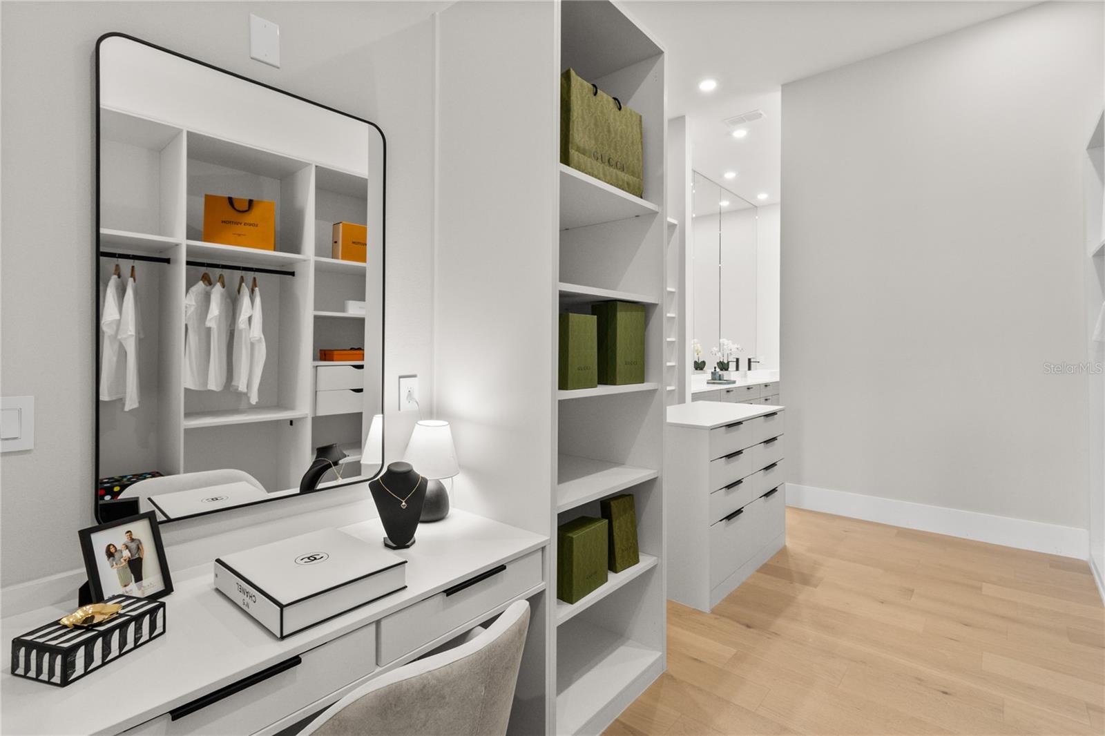 BELLA COLLINA EAST SUB - Residential
