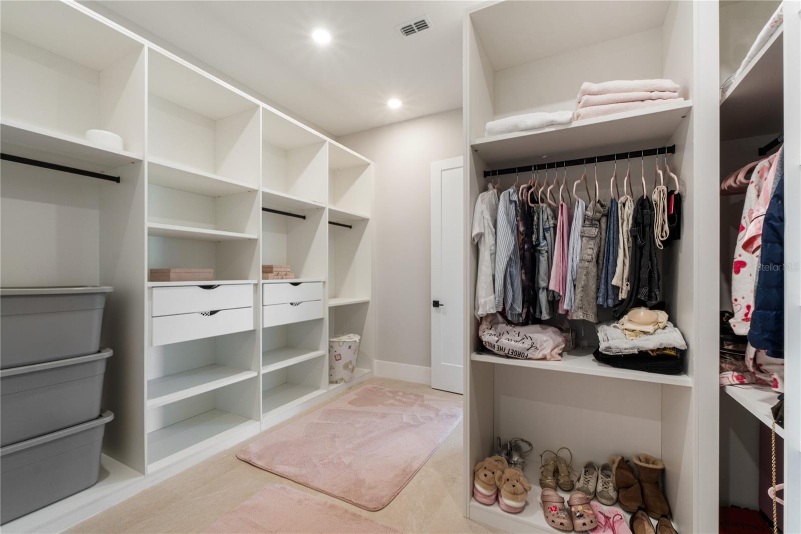 BELLA COLLINA EAST SUB - Residential