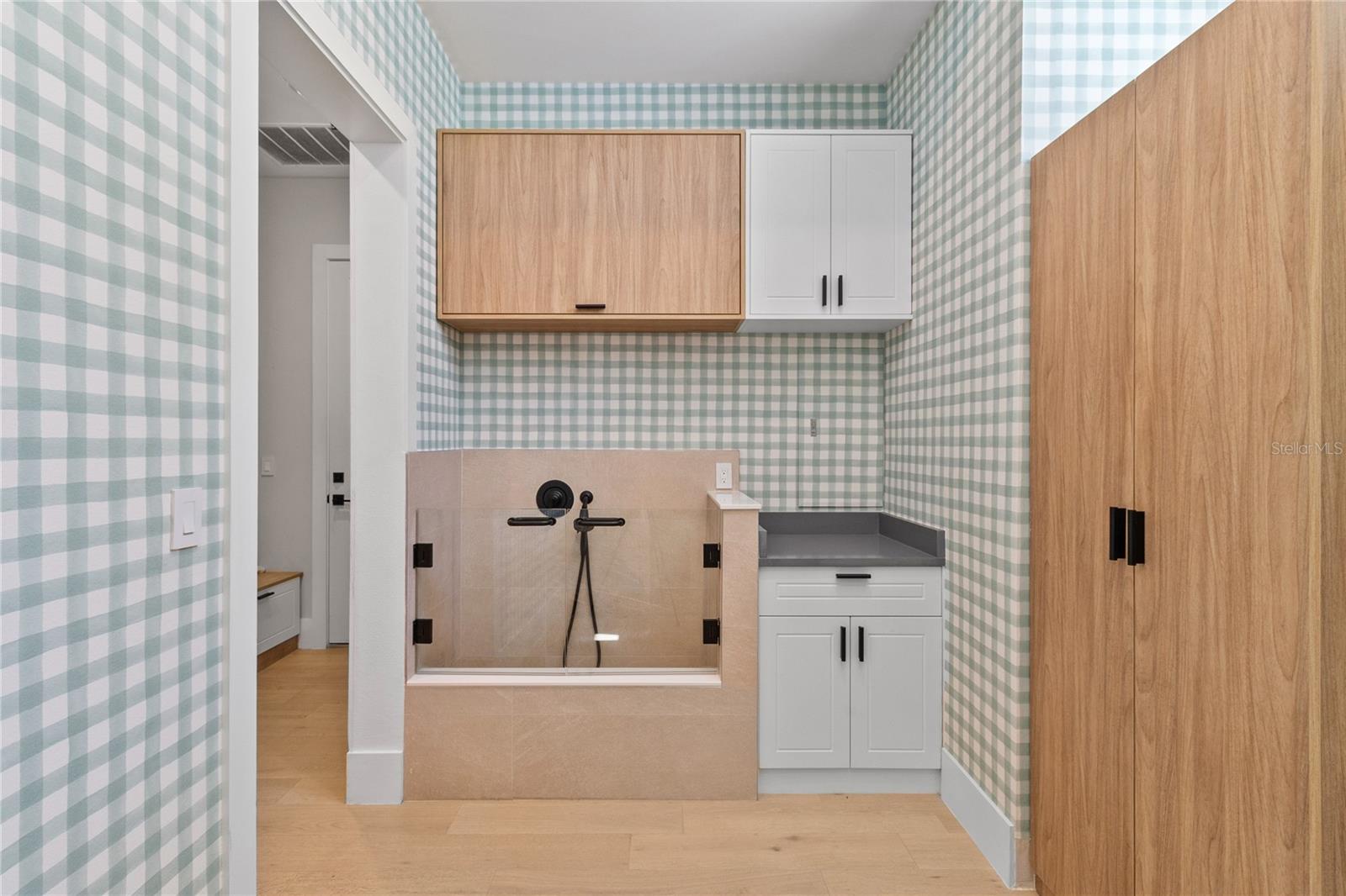 BELLA COLLINA EAST SUB - Residential