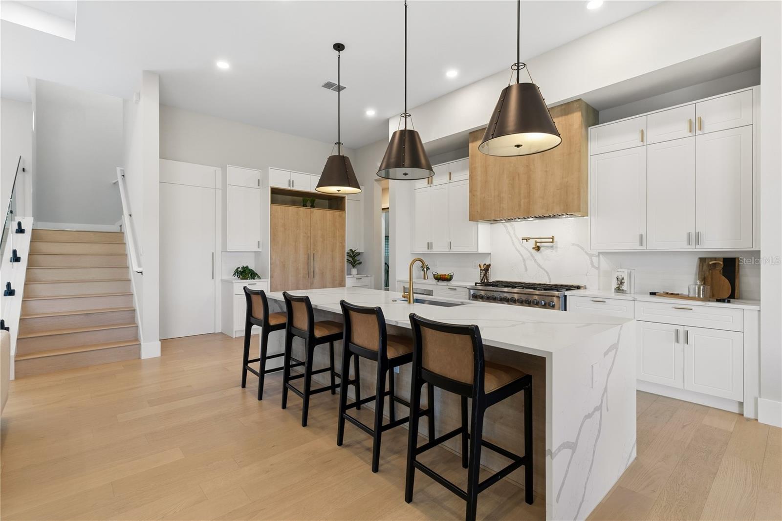 BELLA COLLINA EAST SUB - Residential