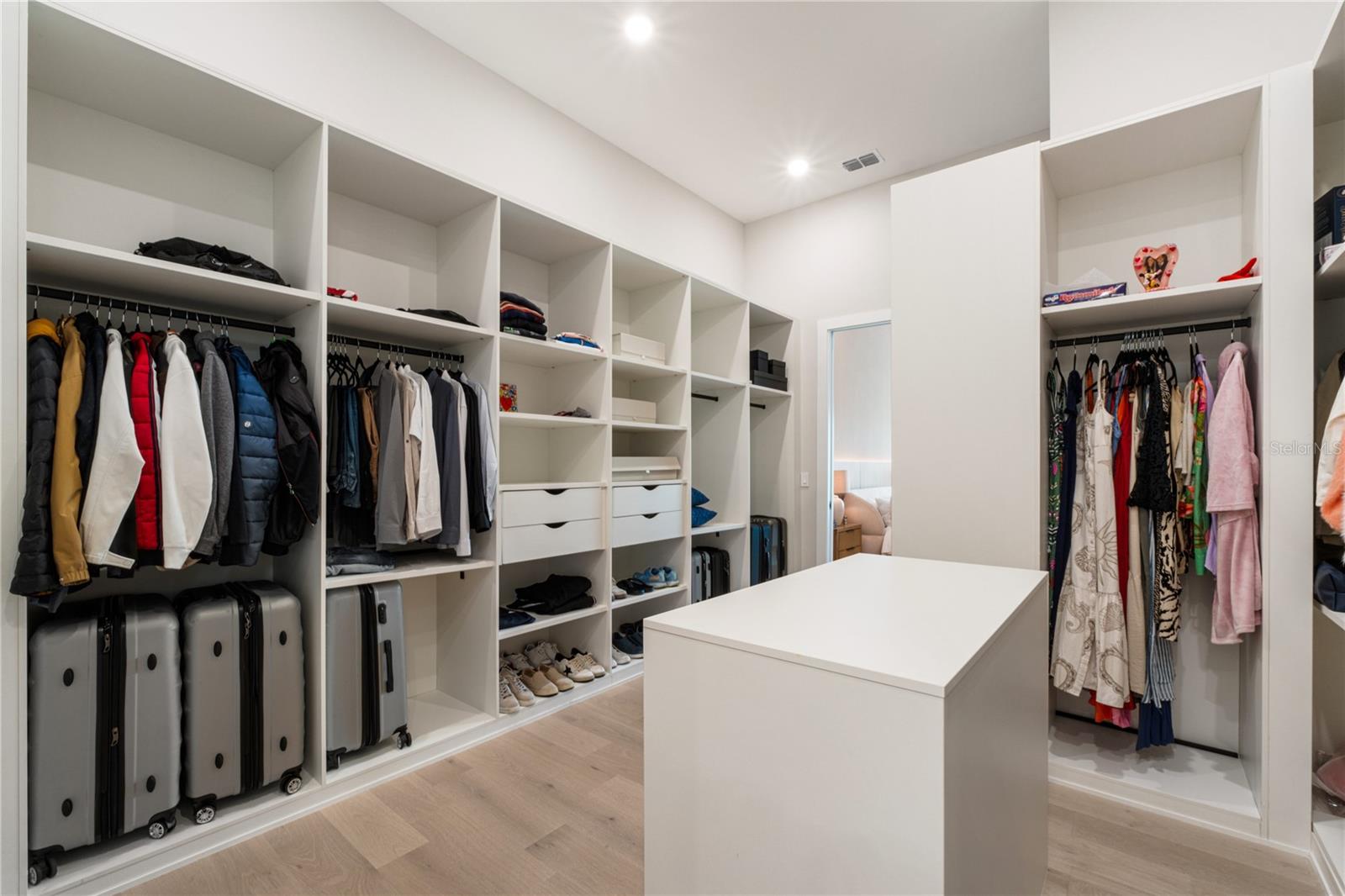 BELLA COLLINA EAST SUB - Residential